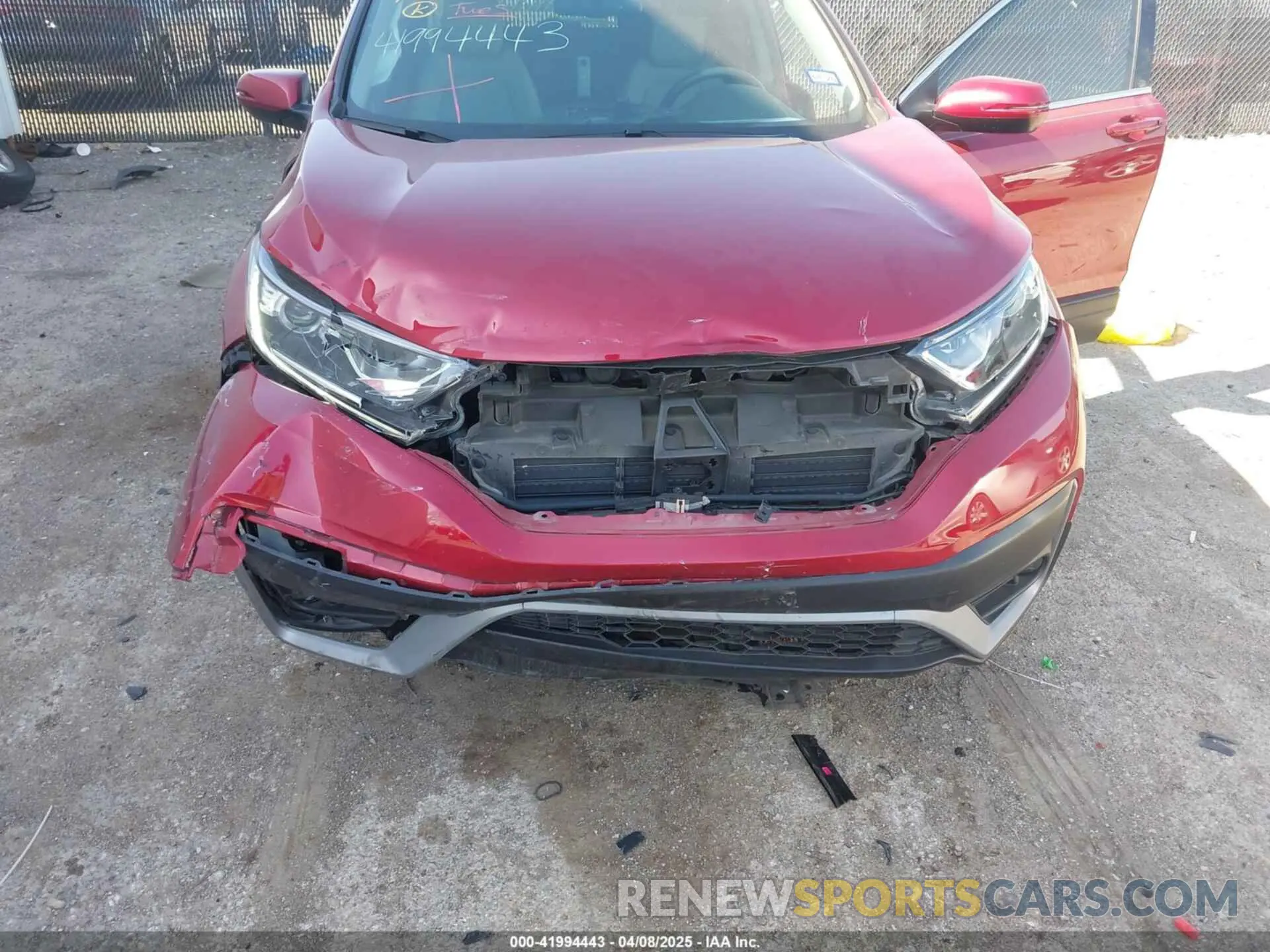 6 Photograph of a damaged car 5J6RW1H80NA007810 HONDA CR-V 2022