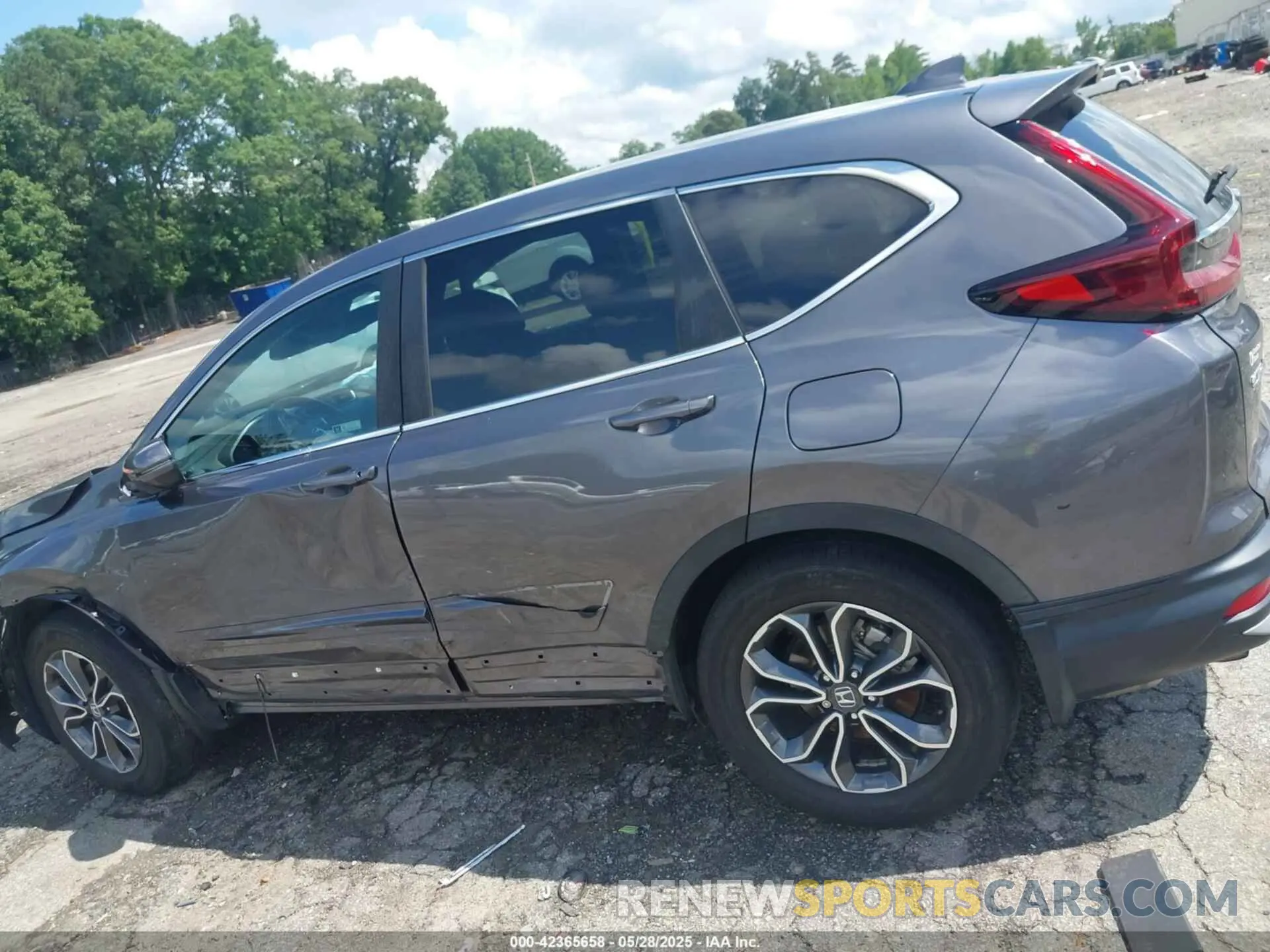 14 Photograph of a damaged car 5J6RW1H84NA001783 HONDA CR-V 2022