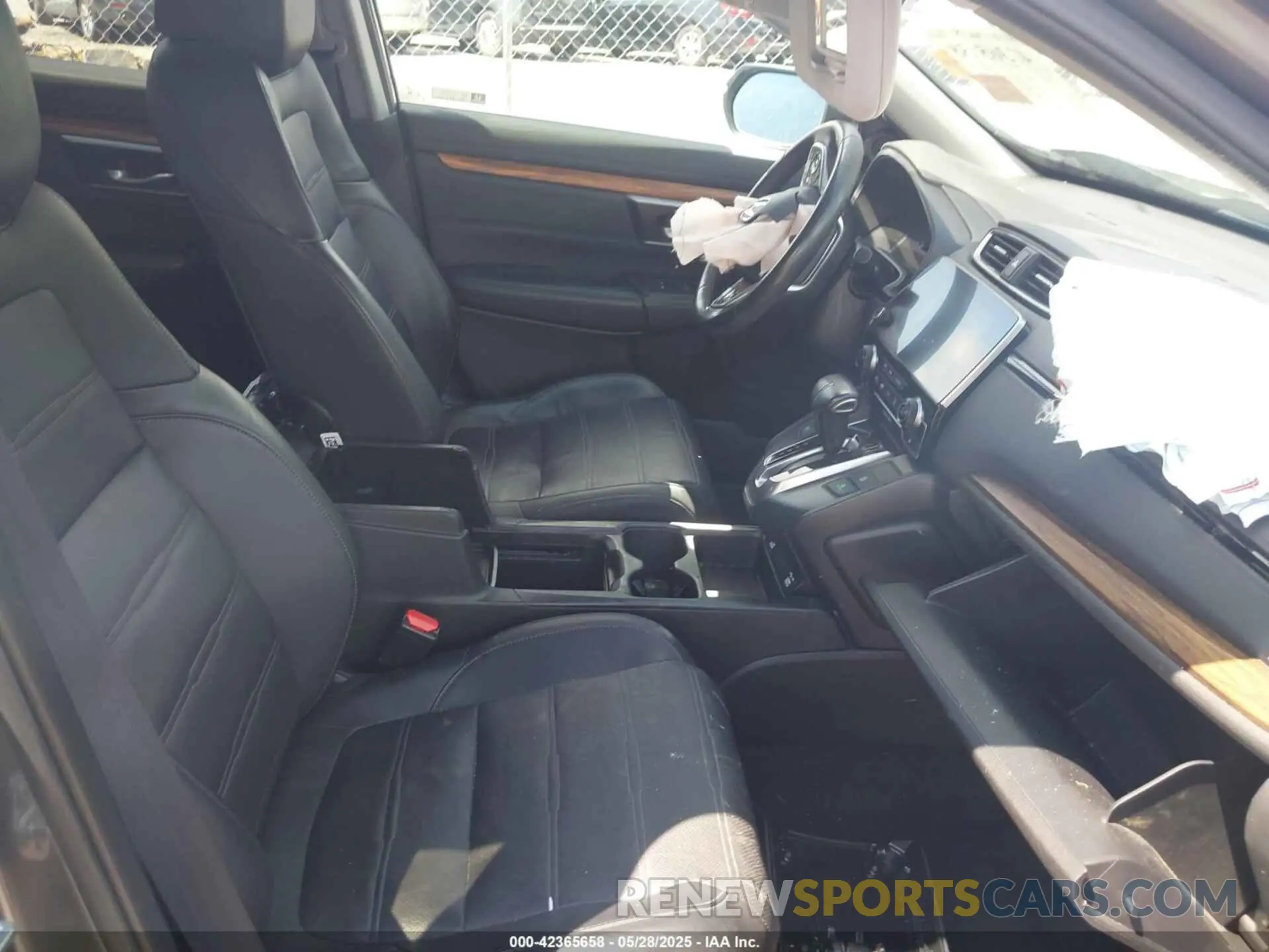 5 Photograph of a damaged car 5J6RW1H84NA001783 HONDA CR-V 2022