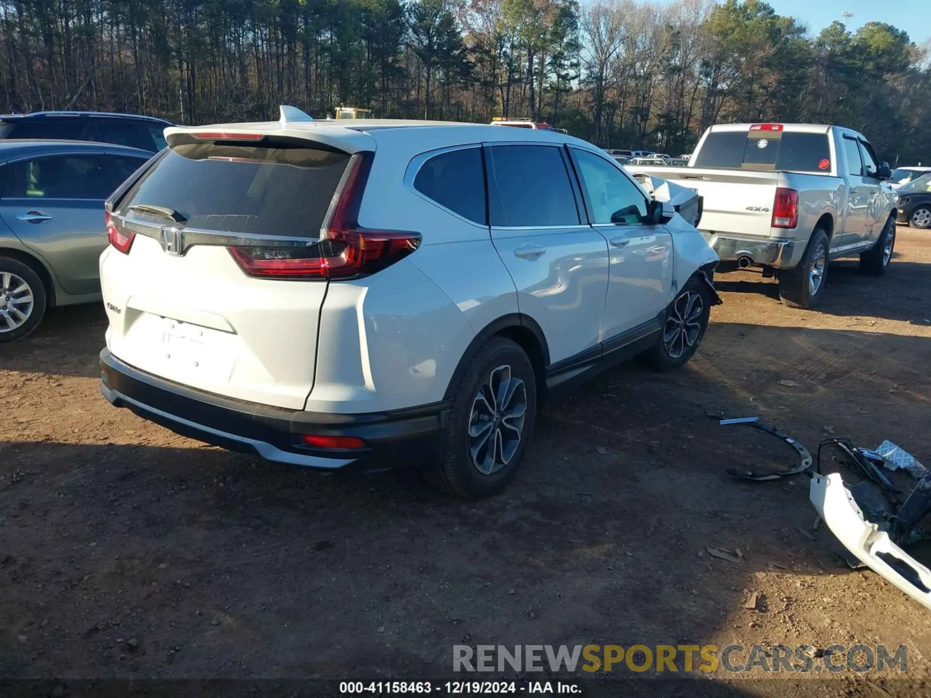 4 Photograph of a damaged car 5J6RW1H86NA001476 HONDA CR-V 2022
