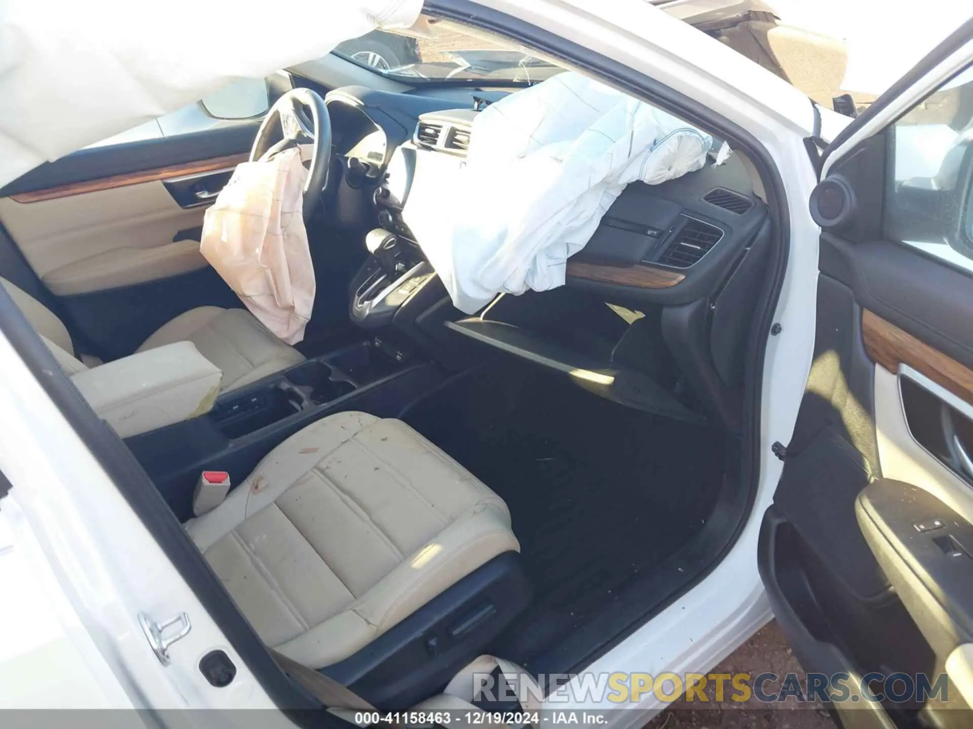 5 Photograph of a damaged car 5J6RW1H86NA001476 HONDA CR-V 2022