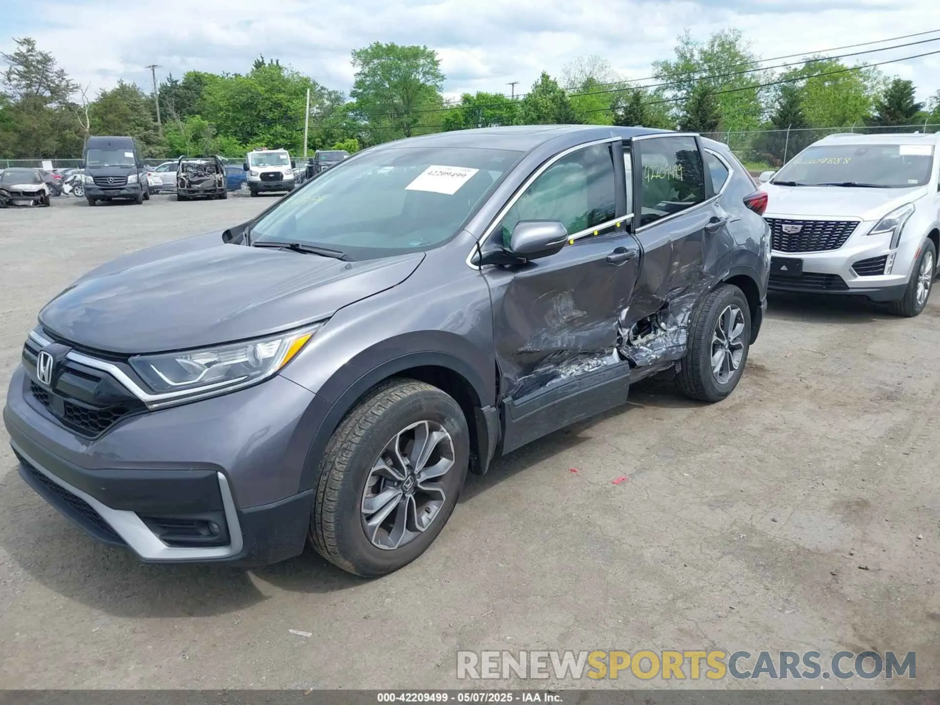 2 Photograph of a damaged car 5J6RW1H8XNA019768 HONDA CR-V 2022