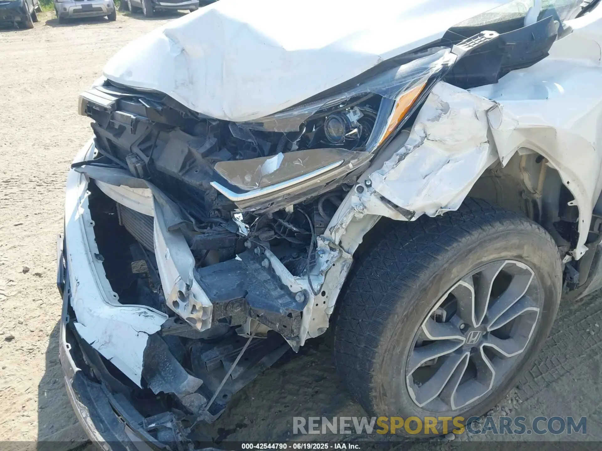 6 Photograph of a damaged car 5J6RW2H50NA004871 HONDA CR-V 2022