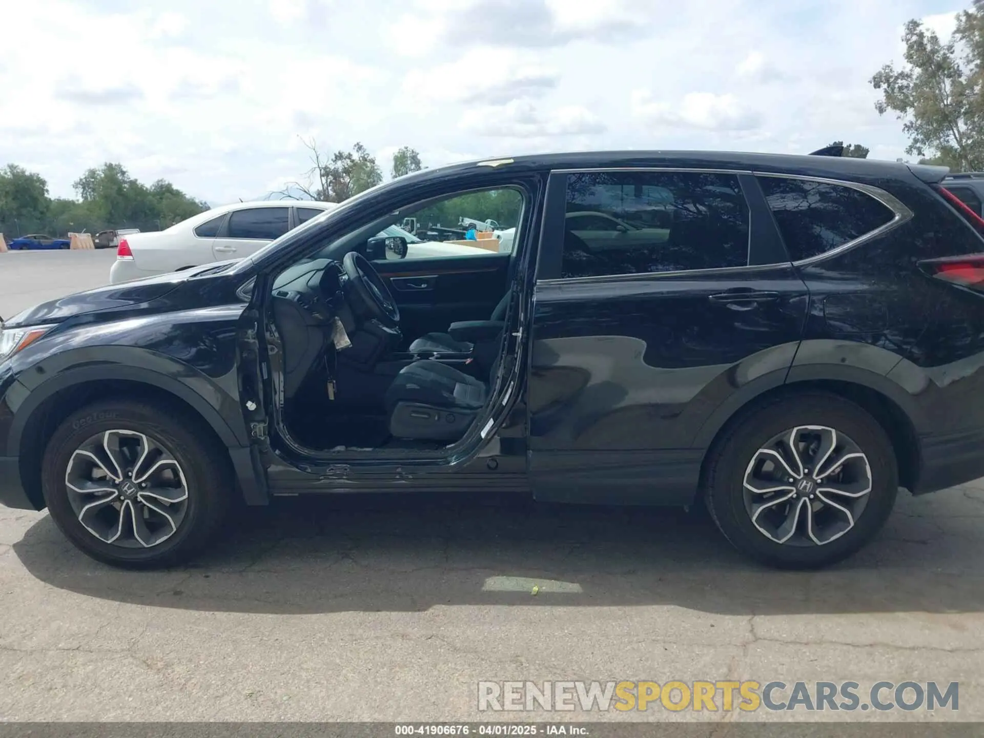 14 Photograph of a damaged car 5J6RW2H56NA011050 HONDA CR-V 2022