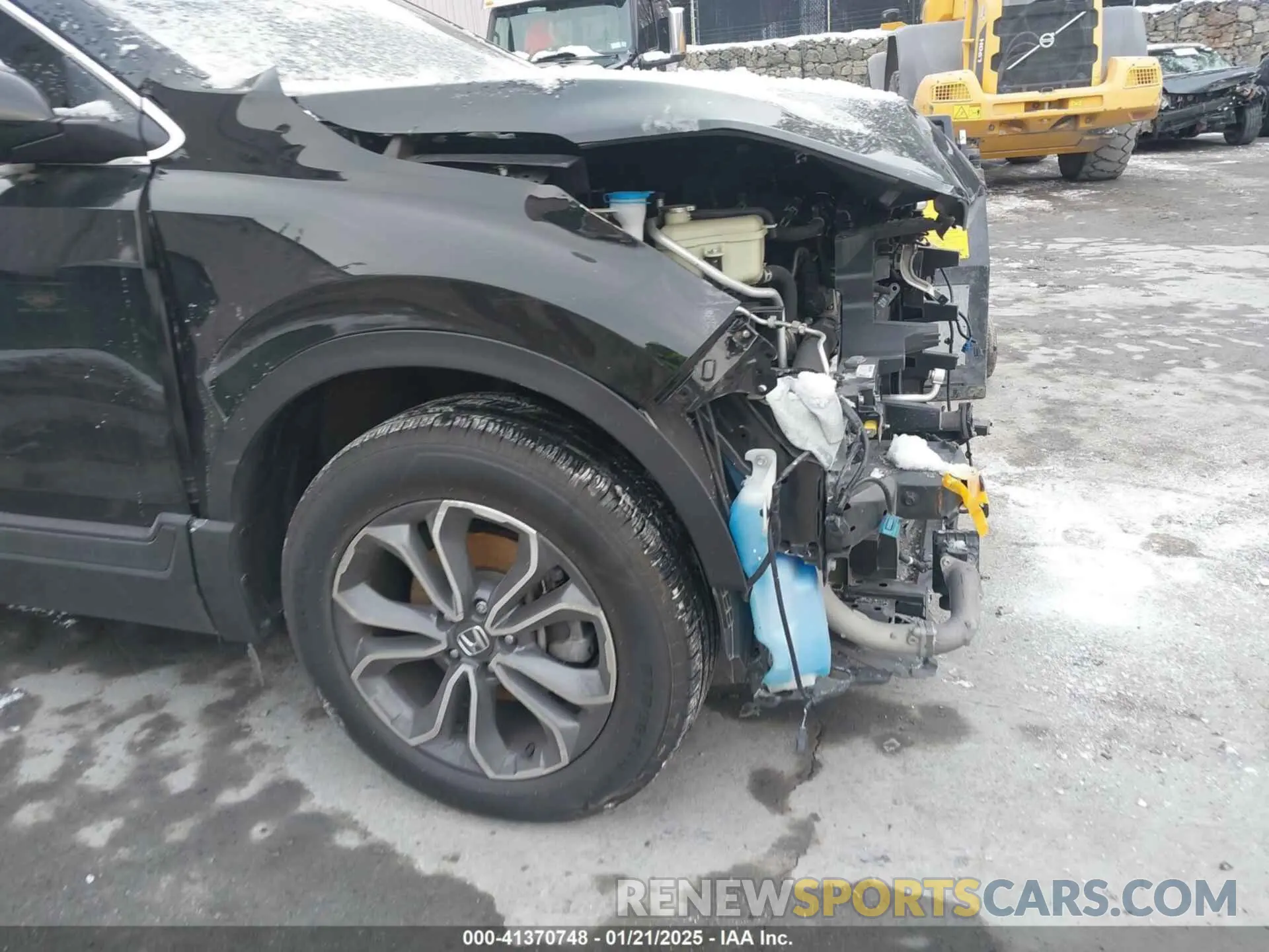 18 Photograph of a damaged car 5J6RW2H59NL004856 HONDA CR-V 2022