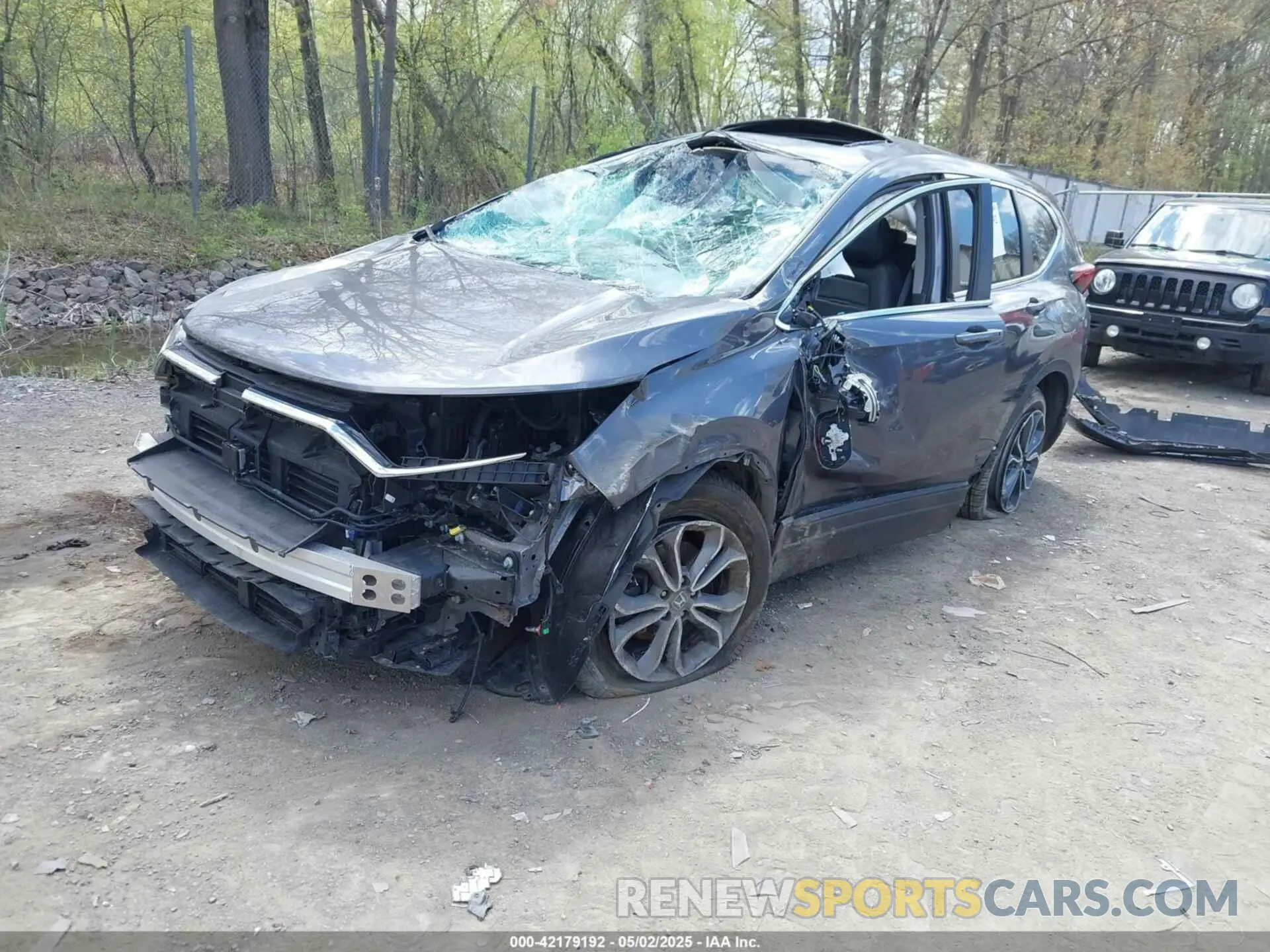 2 Photograph of a damaged car 5J6RW2H81NA000662 HONDA CR-V 2022