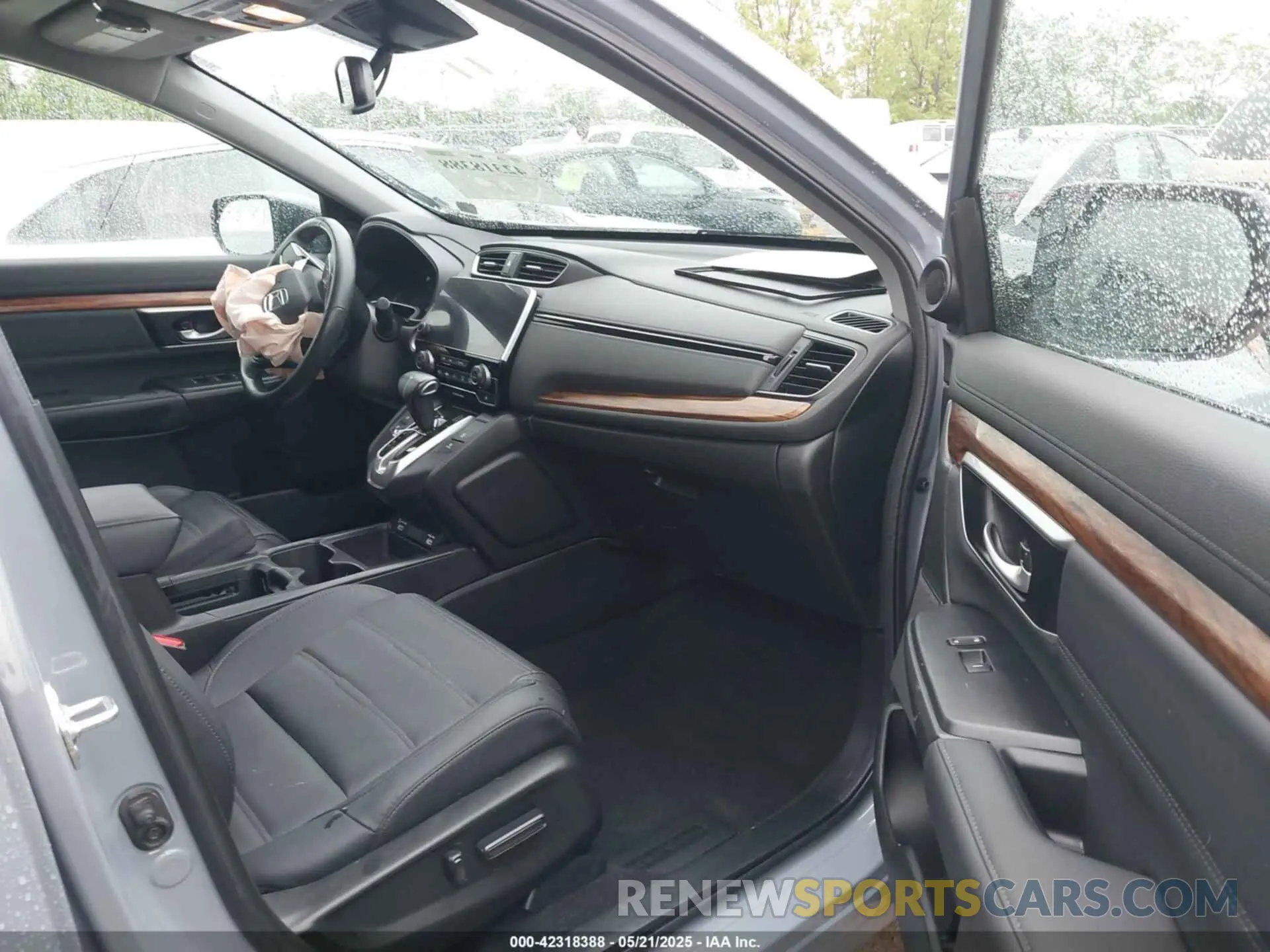 5 Photograph of a damaged car 5J6RW2H8XNA009456 HONDA CR-V 2022