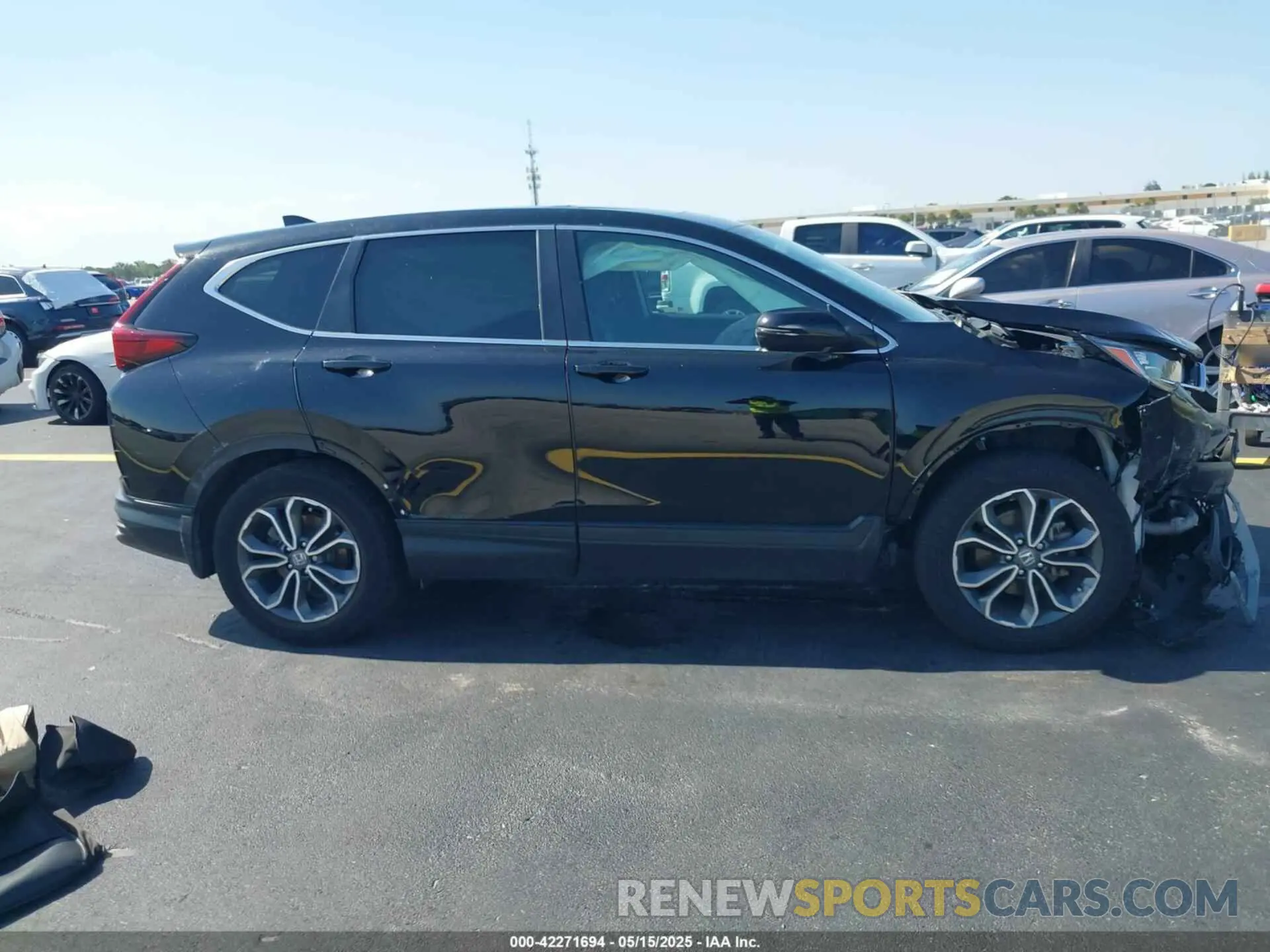 13 Photograph of a damaged car 7FARW1H54NE017277 HONDA CR-V 2022