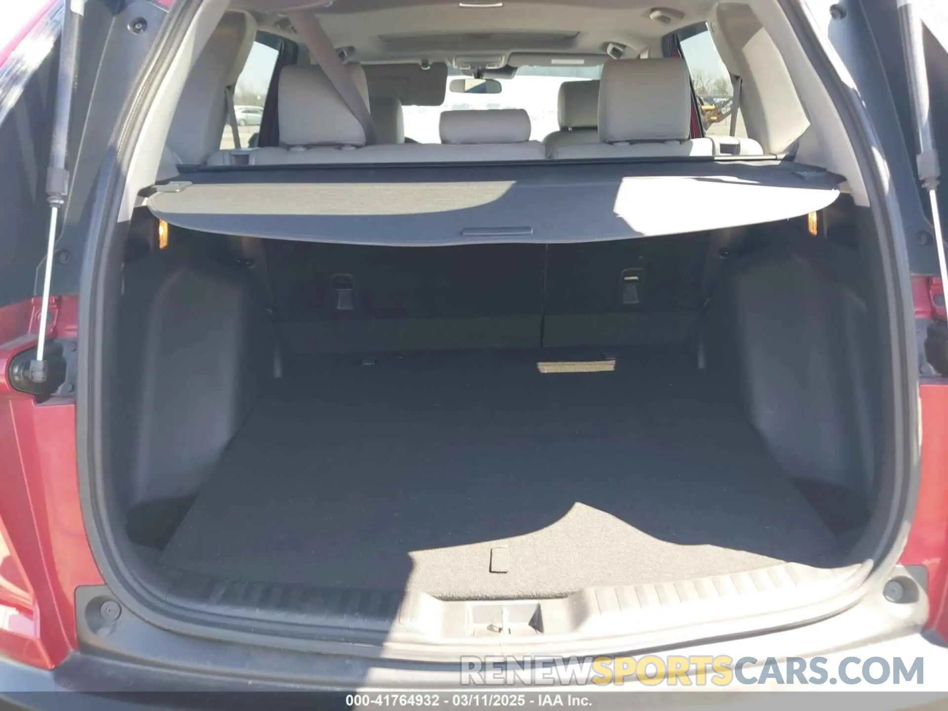8 Photograph of a damaged car 7FARW1H5XNE021687 HONDA CR-V 2022
