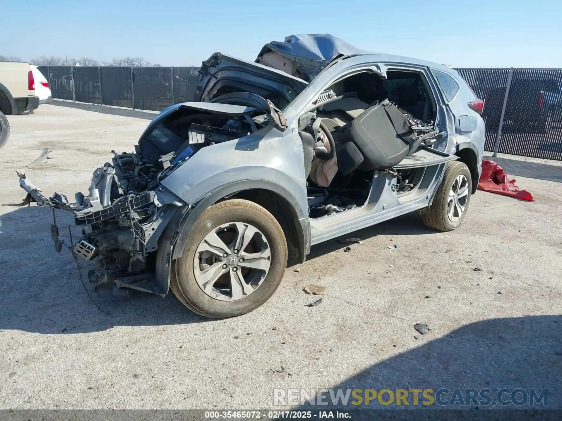 2 Photograph of a damaged car 7FARW1H73NE000407 HONDA CR-V 2022