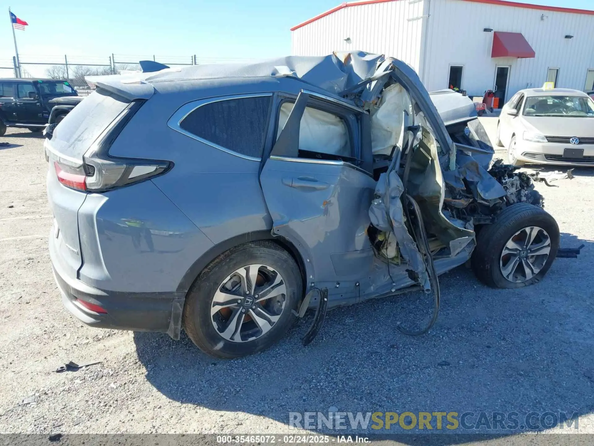 4 Photograph of a damaged car 7FARW1H73NE000407 HONDA CR-V 2022