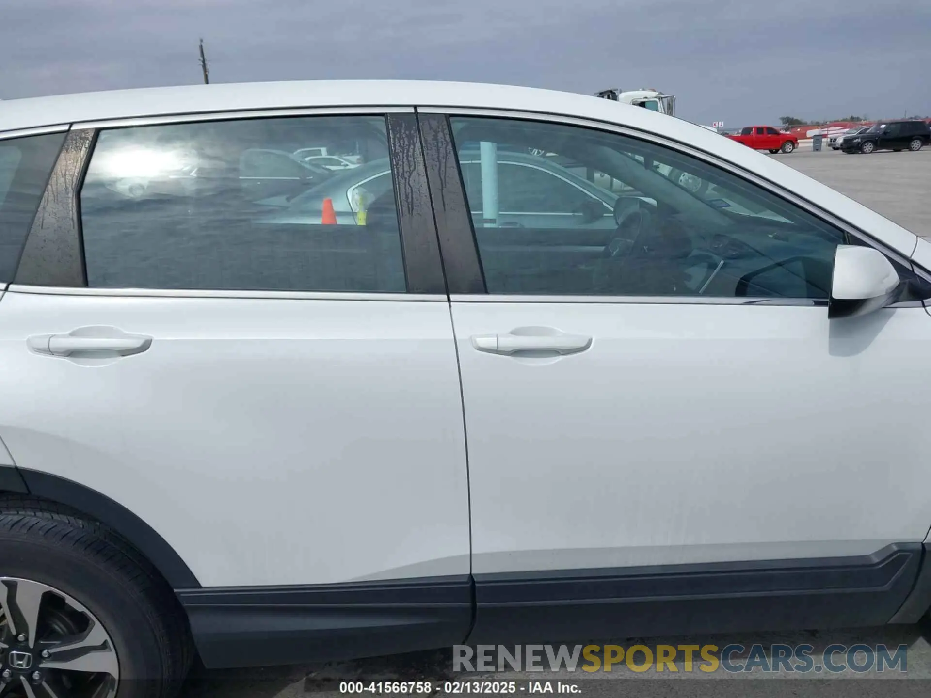 13 Photograph of a damaged car 7FARW1H77NE005626 HONDA CR-V 2022
