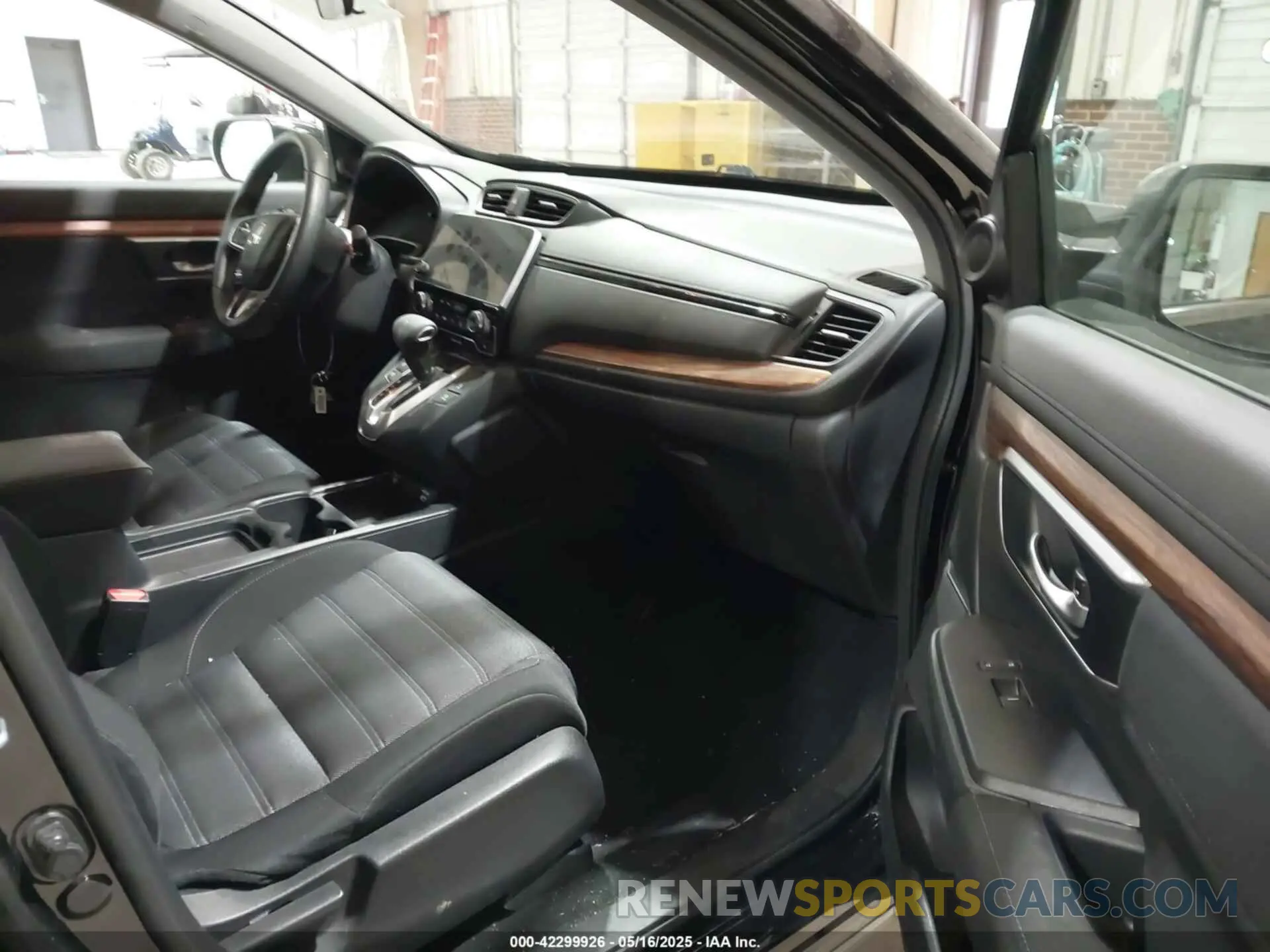 5 Photograph of a damaged car 7FARW2H52NE033466 HONDA CR-V 2022