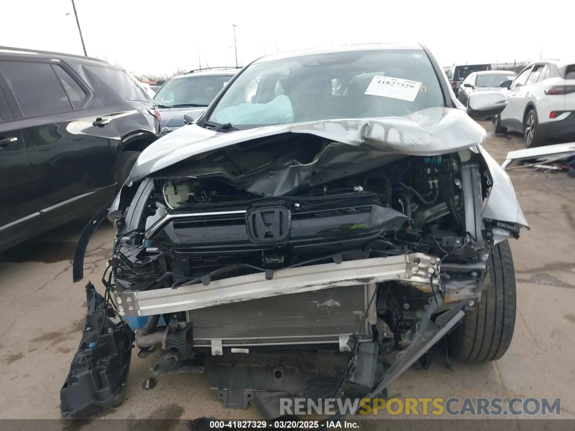 12 Photograph of a damaged car 7FARW2H52NE037887 HONDA CR-V 2022