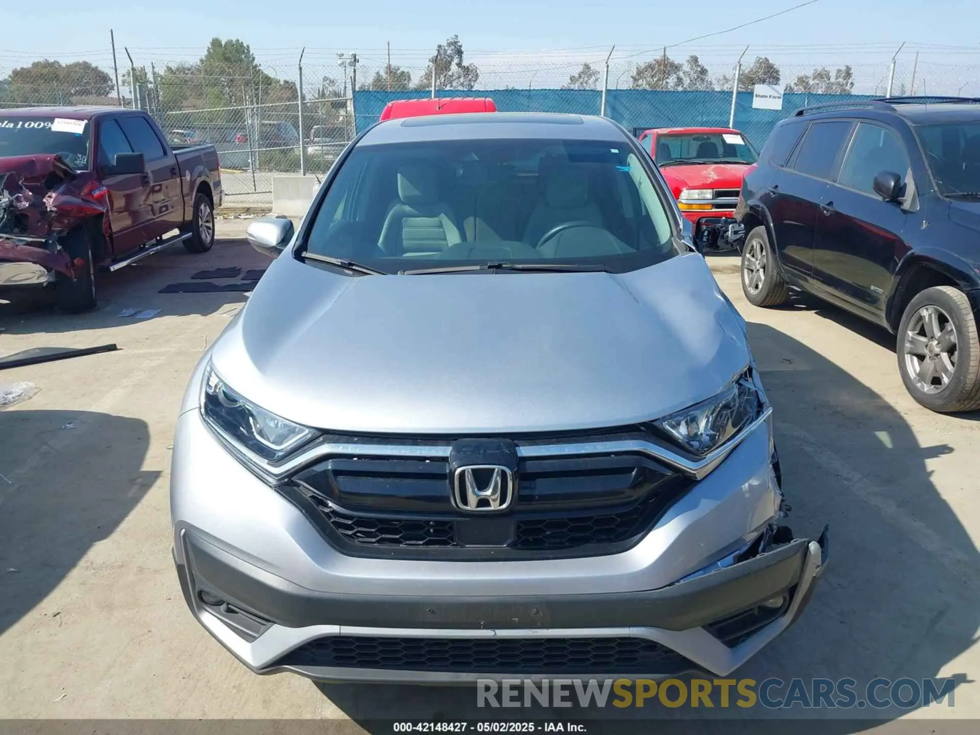 12 Photograph of a damaged car 7FARW2H58NE044939 HONDA CR-V 2022