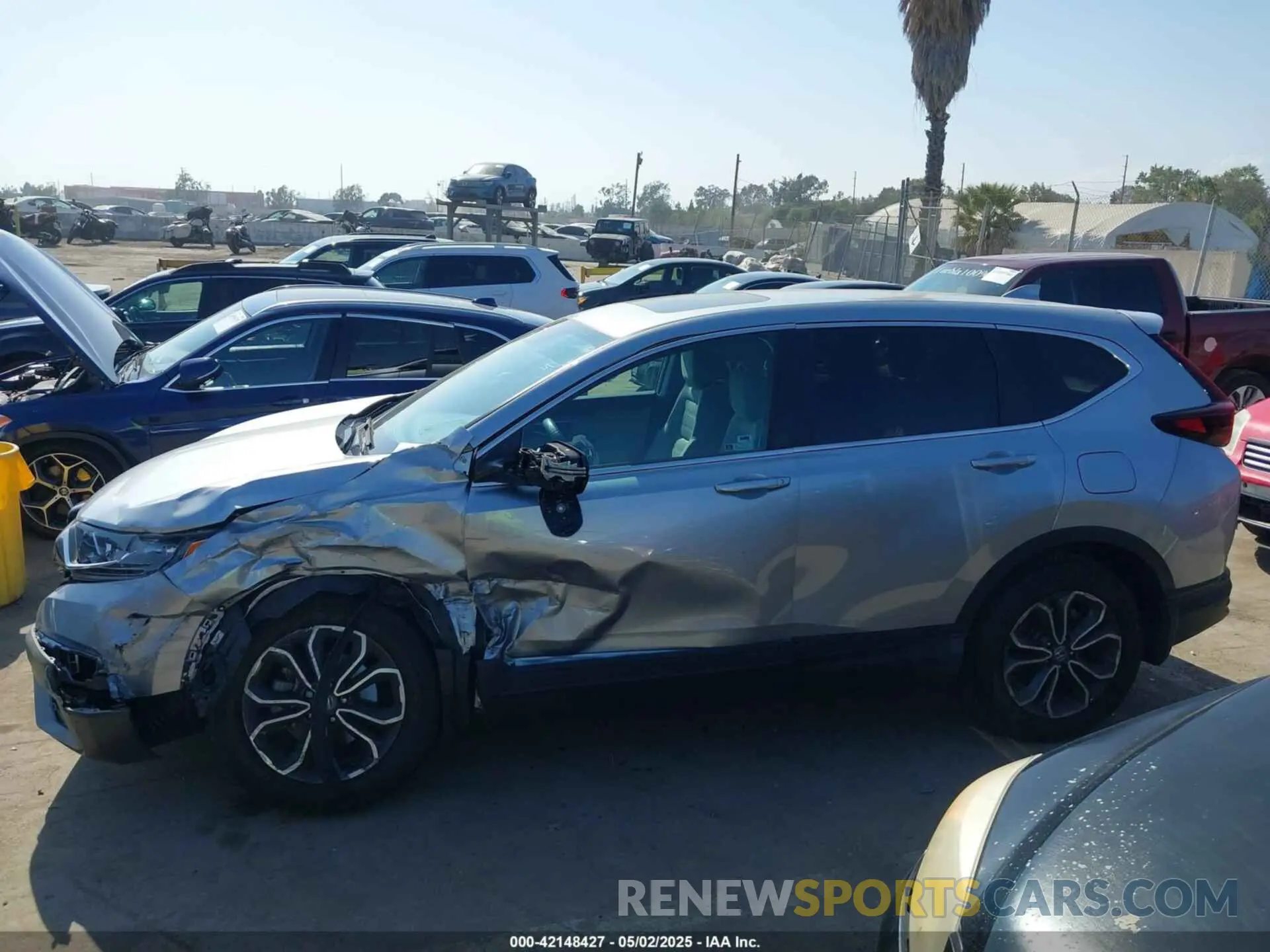 14 Photograph of a damaged car 7FARW2H58NE044939 HONDA CR-V 2022