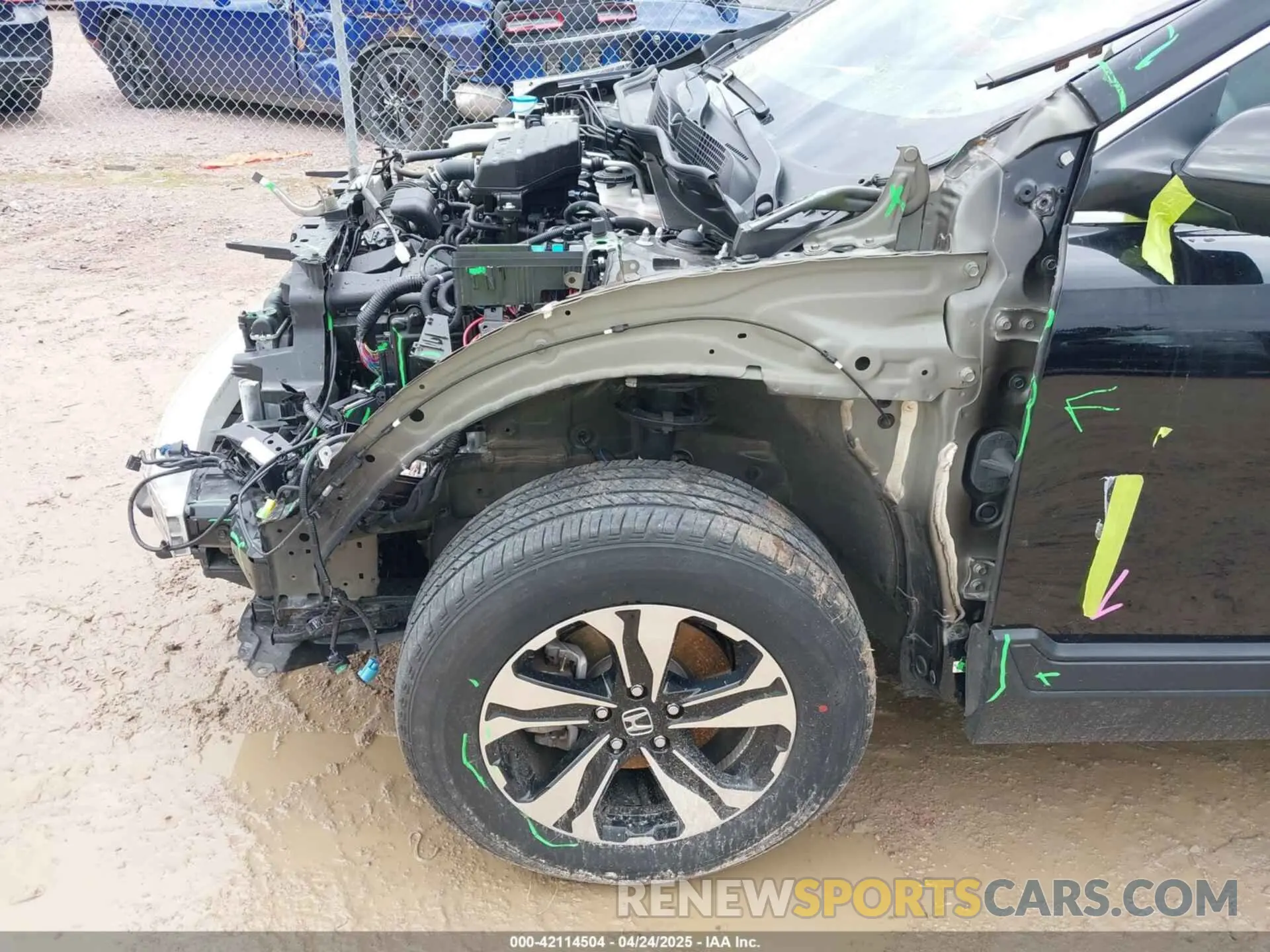 17 Photograph of a damaged car 7FARW2H79NE019274 HONDA CR-V 2022