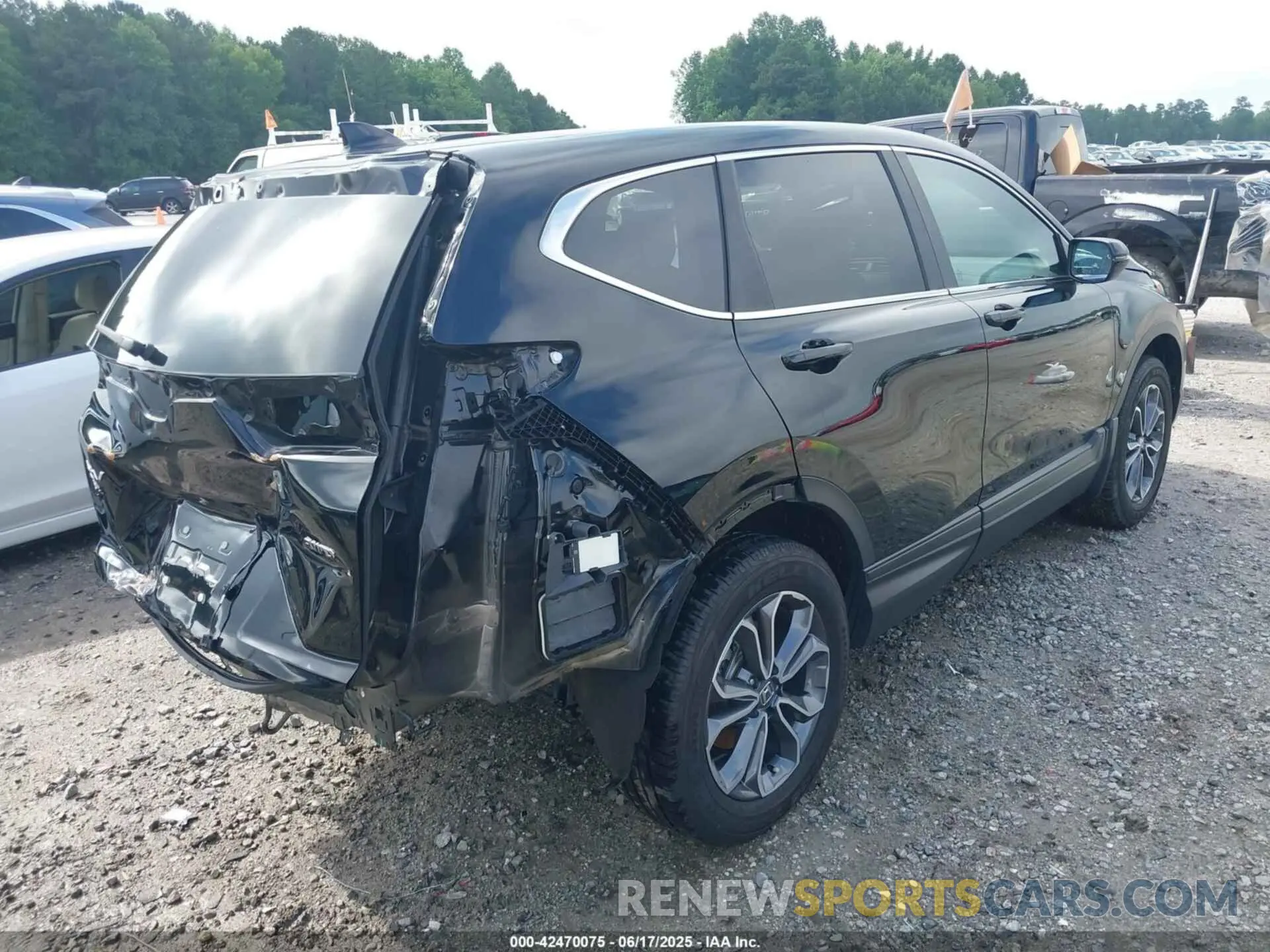 4 Photograph of a damaged car 7FARW2H80NE007457 HONDA CR-V 2022