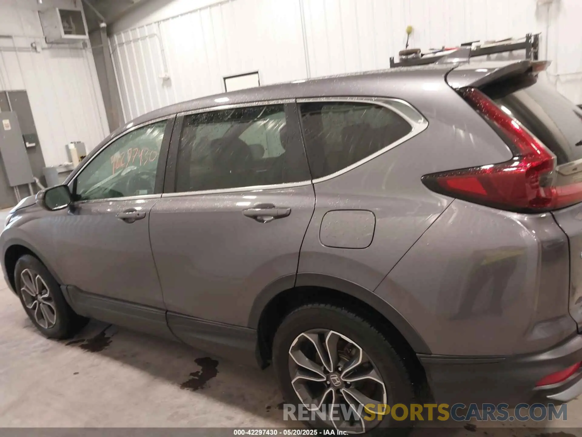14 Photograph of a damaged car 7FARW2H86NE040687 HONDA CR-V 2022