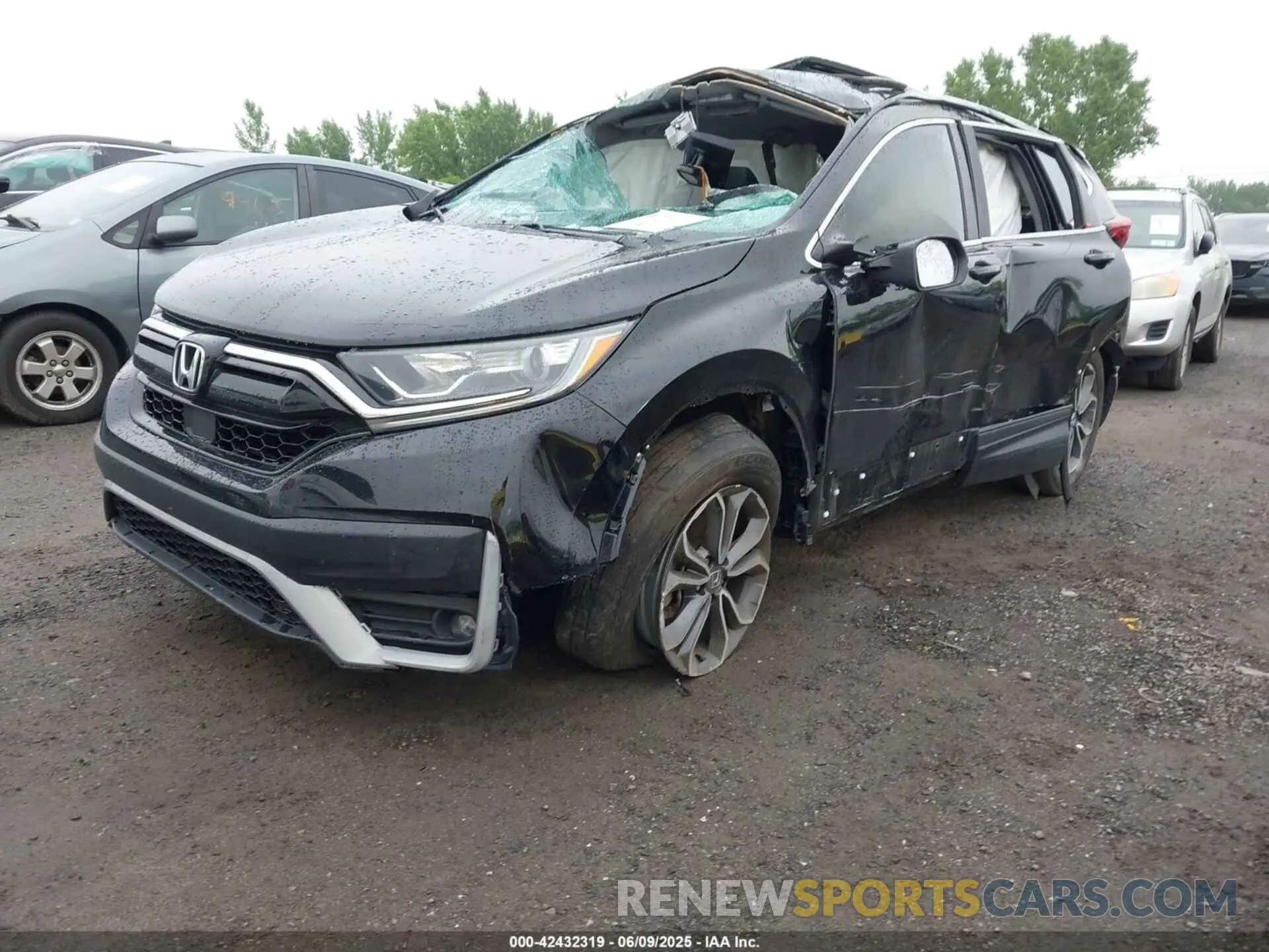 2 Photograph of a damaged car 7FARW2H86NE046697 HONDA CR-V 2022