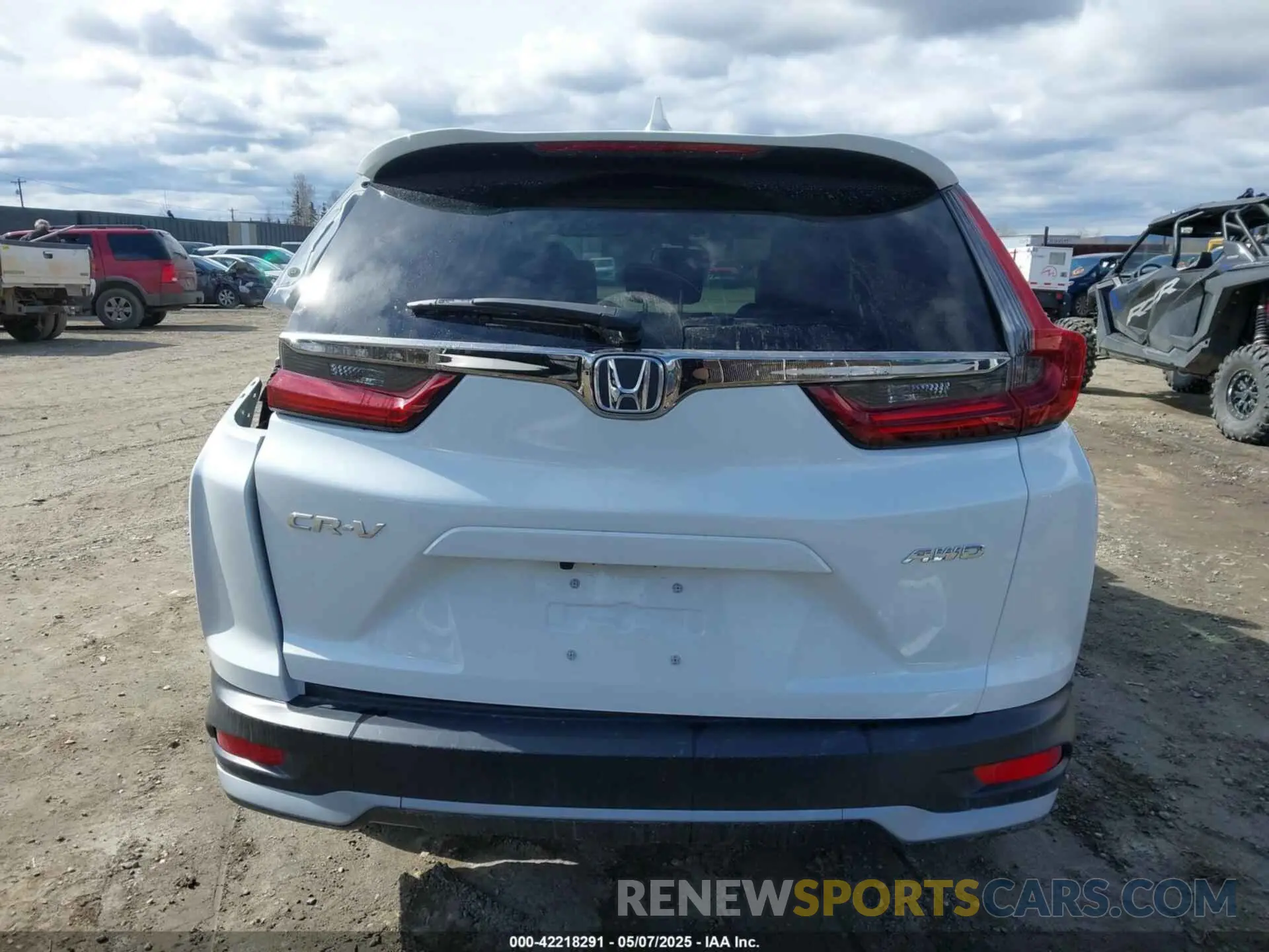 17 Photograph of a damaged car 7FARW2H88NE031571 HONDA CR-V 2022