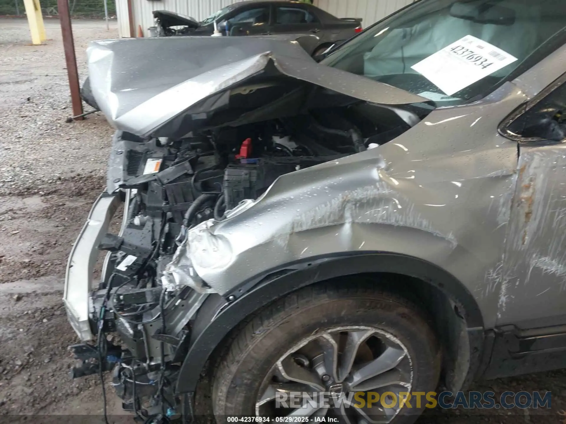 6 Photograph of a damaged car 7FARW2H88NE049519 HONDA CR-V 2022