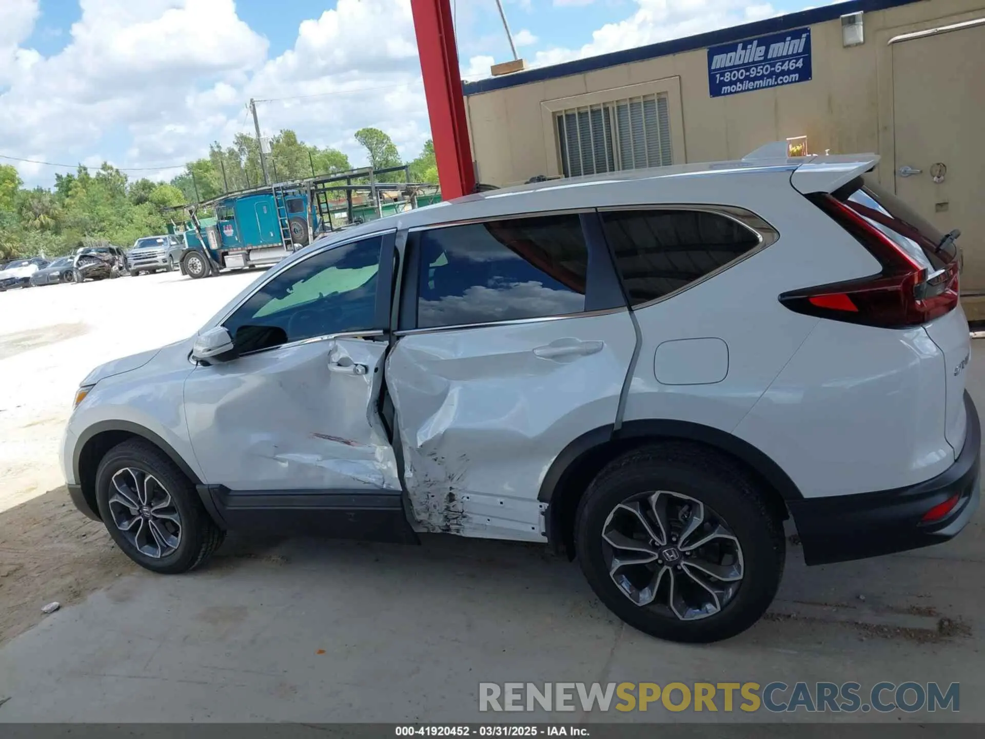 14 Photograph of a damaged car 7FARW2H8XNE012309 HONDA CR-V 2022