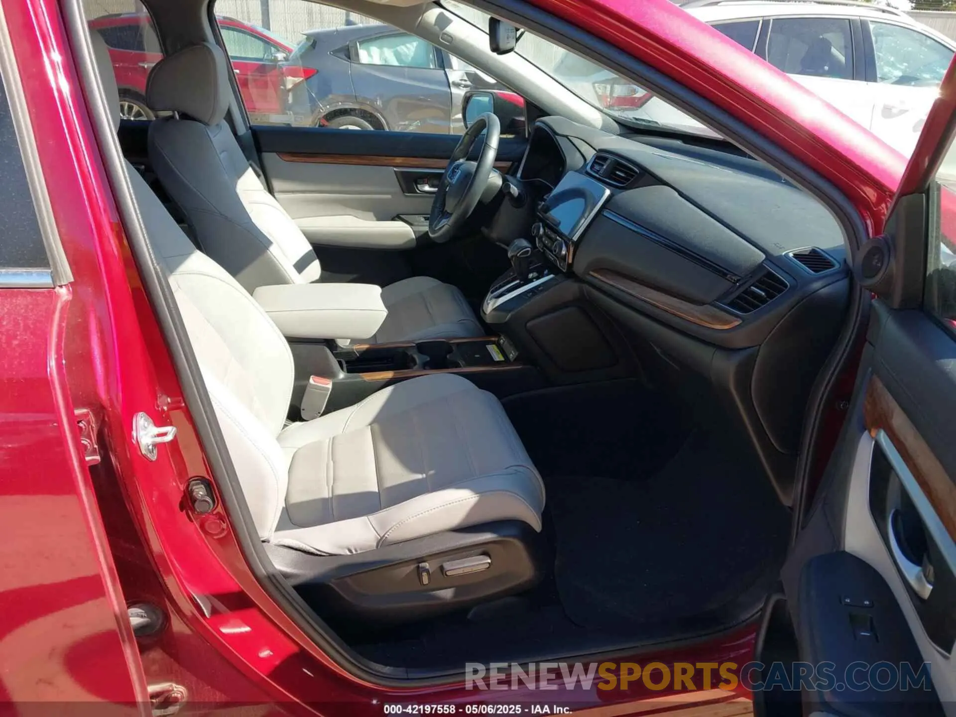 5 Photograph of a damaged car 7FARW2H94NE046545 HONDA CR-V 2022