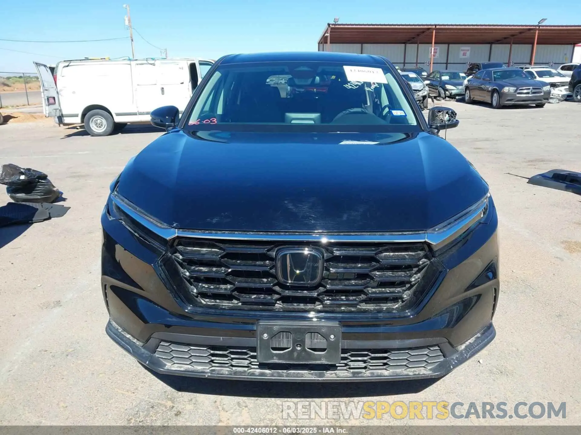 12 Photograph of a damaged car 2HKRS3H49PH302037 HONDA CR-V 2023
