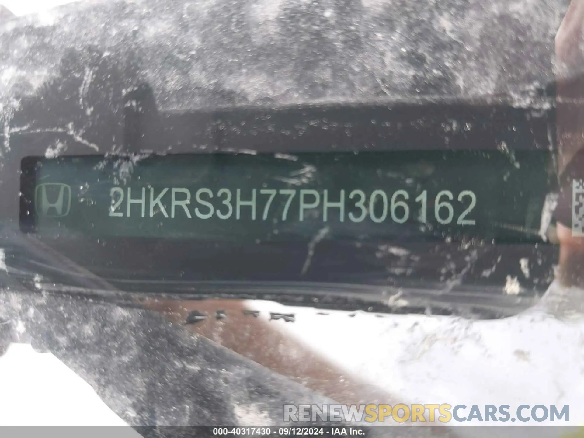 12 Photograph of a damaged car 2HKRS3H77PH306162 HONDA CR-V 2023