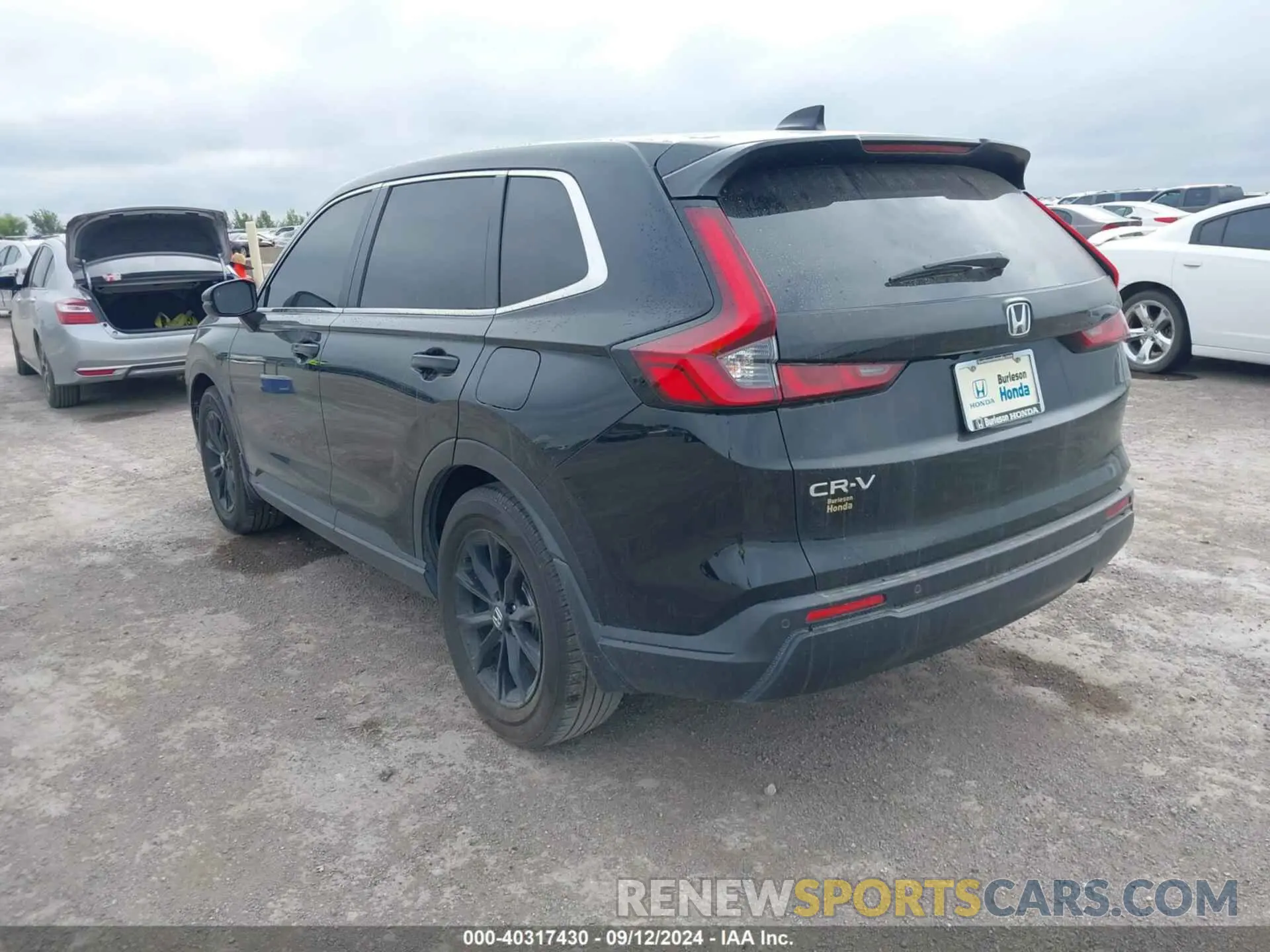 3 Photograph of a damaged car 2HKRS3H77PH306162 HONDA CR-V 2023