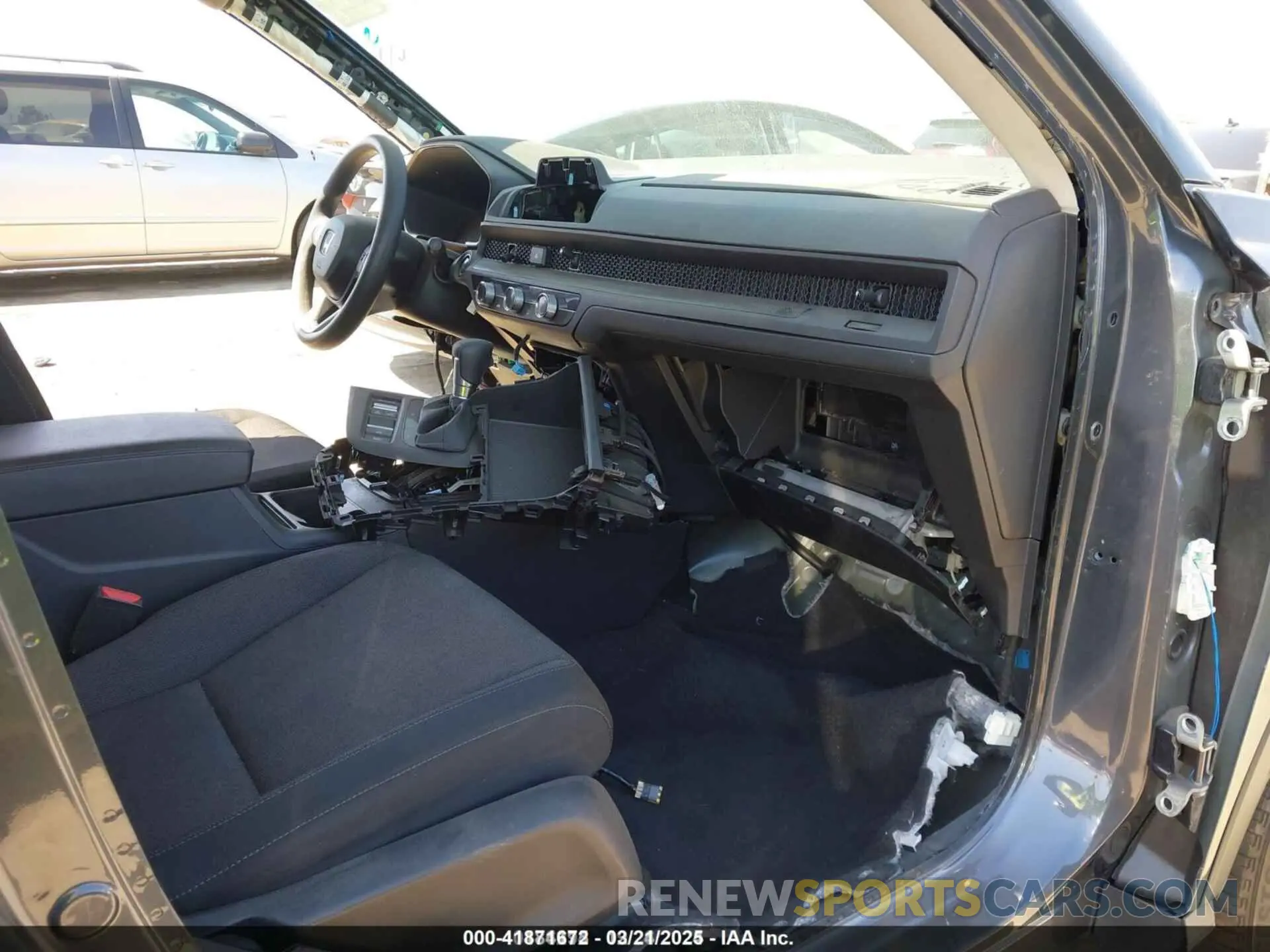 5 Photograph of a damaged car 2HKRS4H20PH429103 HONDA CR-V 2023