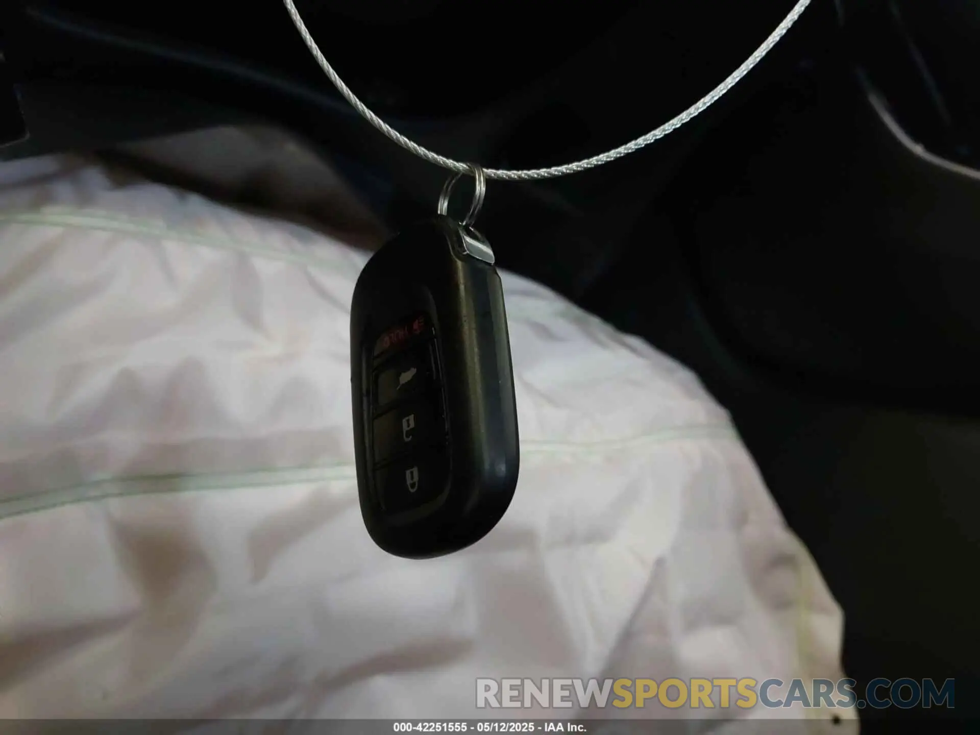 11 Photograph of a damaged car 2HKRS4H20PH431143 HONDA CR-V 2023