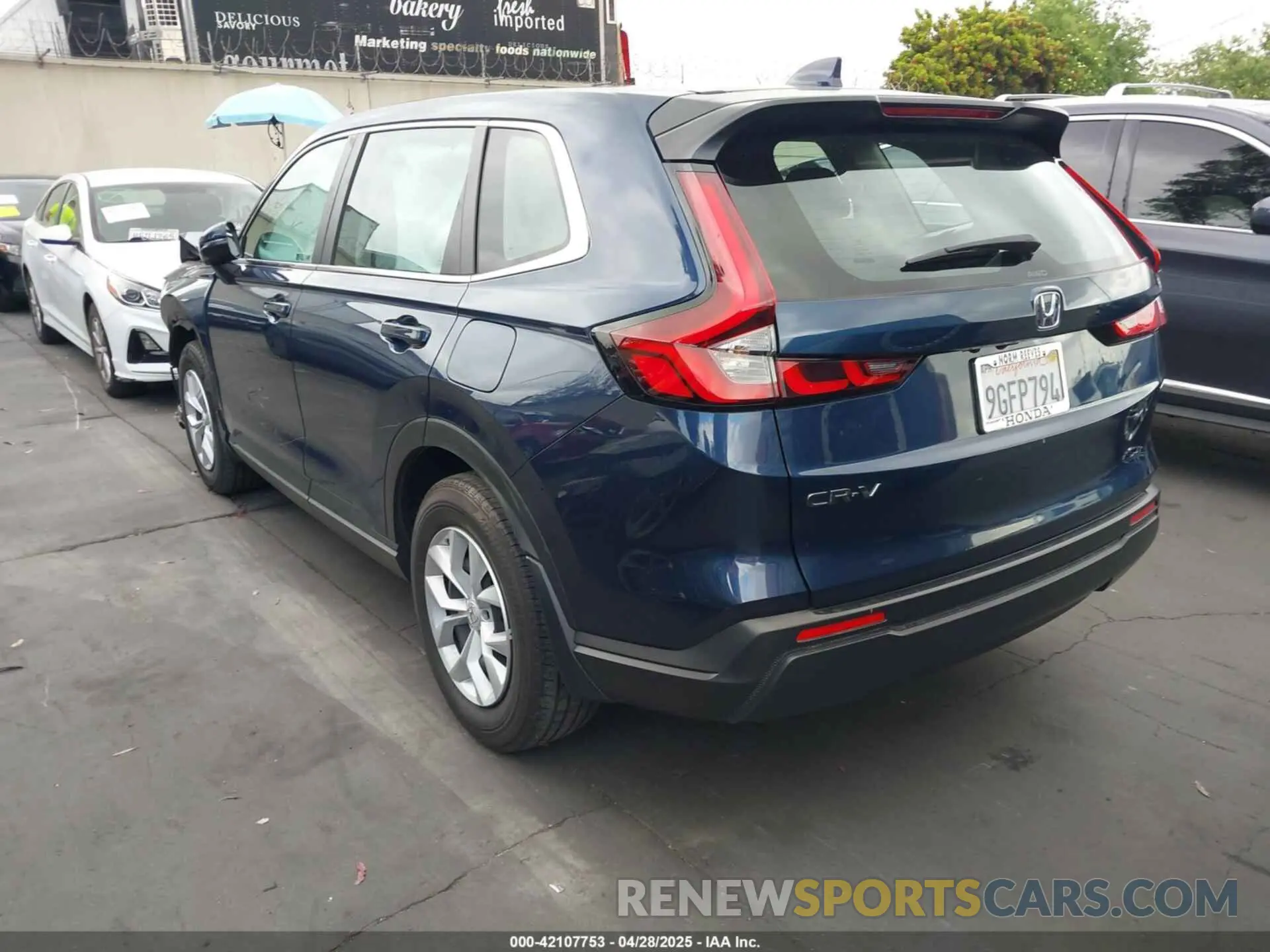 3 Photograph of a damaged car 2HKRS4H22PH421245 HONDA CR-V 2023