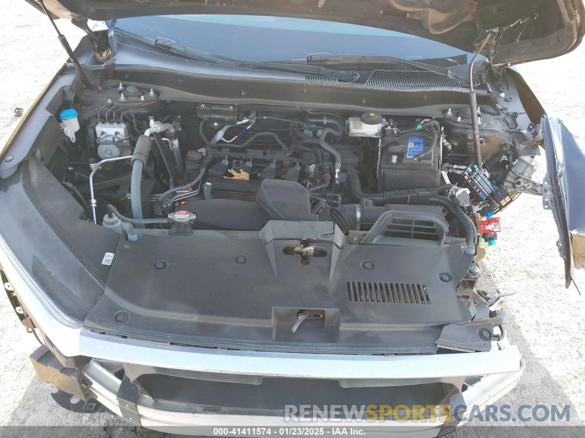 10 Photograph of a damaged car 2HKRS4H26PH435567 HONDA CR-V 2023