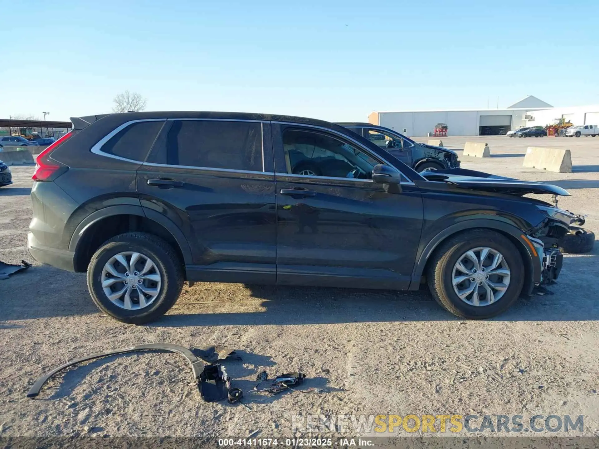 14 Photograph of a damaged car 2HKRS4H26PH435567 HONDA CR-V 2023