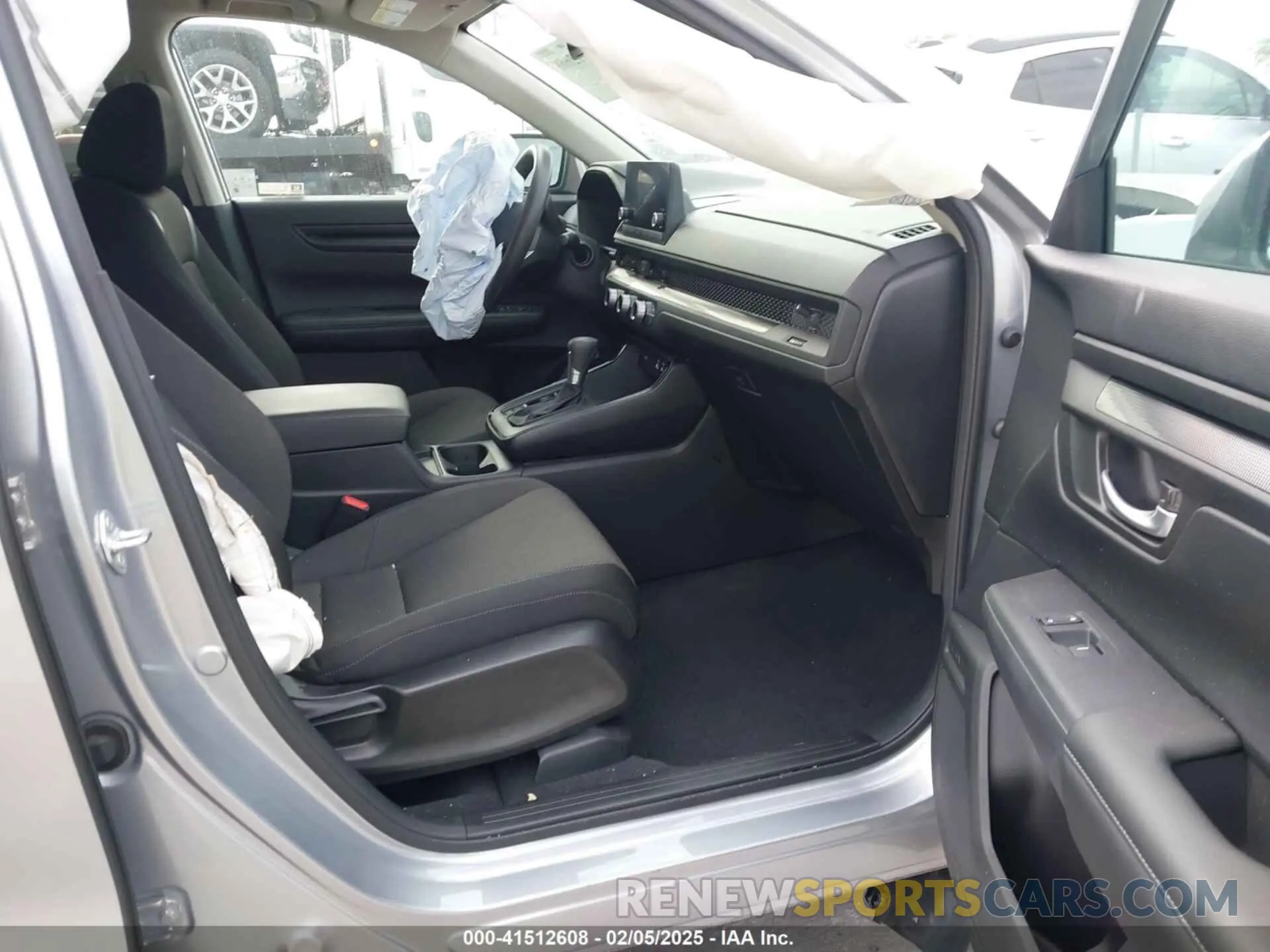 5 Photograph of a damaged car 2HKRS4H41PH404227 HONDA CR-V 2023