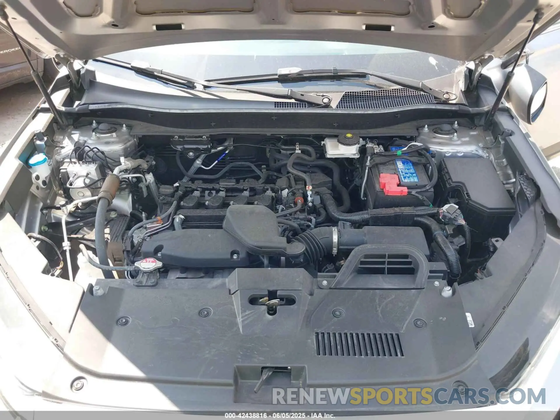 10 Photograph of a damaged car 2HKRS4H41PH423666 HONDA CR-V 2023