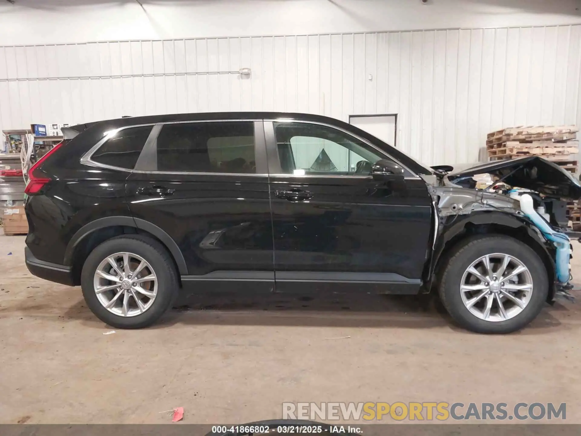 14 Photograph of a damaged car 2HKRS4H49PH405044 HONDA CR-V 2023
