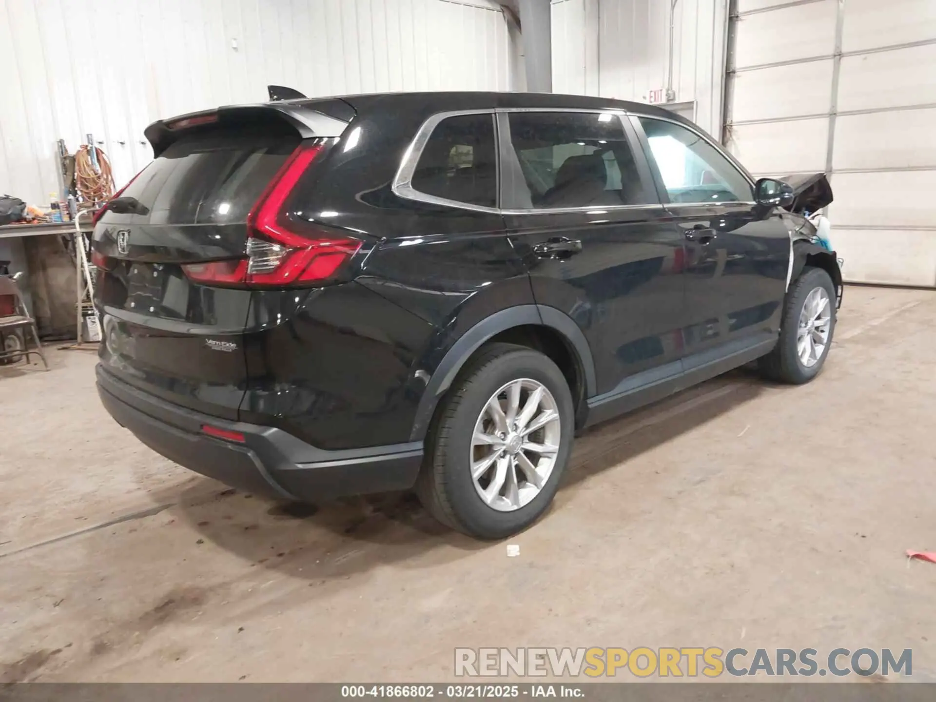 4 Photograph of a damaged car 2HKRS4H49PH405044 HONDA CR-V 2023