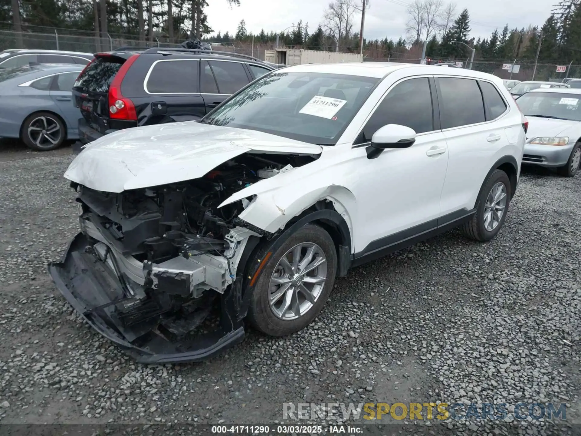 2 Photograph of a damaged car 2HKRS4H49PH408543 HONDA CR-V 2023