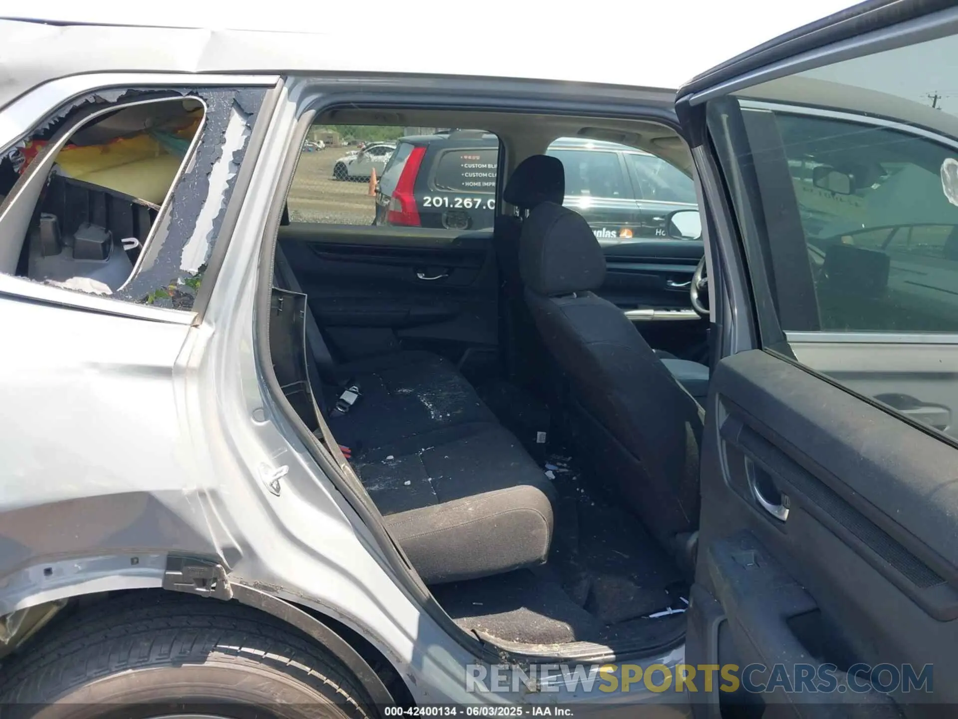 8 Photograph of a damaged car 2HKRS4H4XPH415050 HONDA CR-V 2023