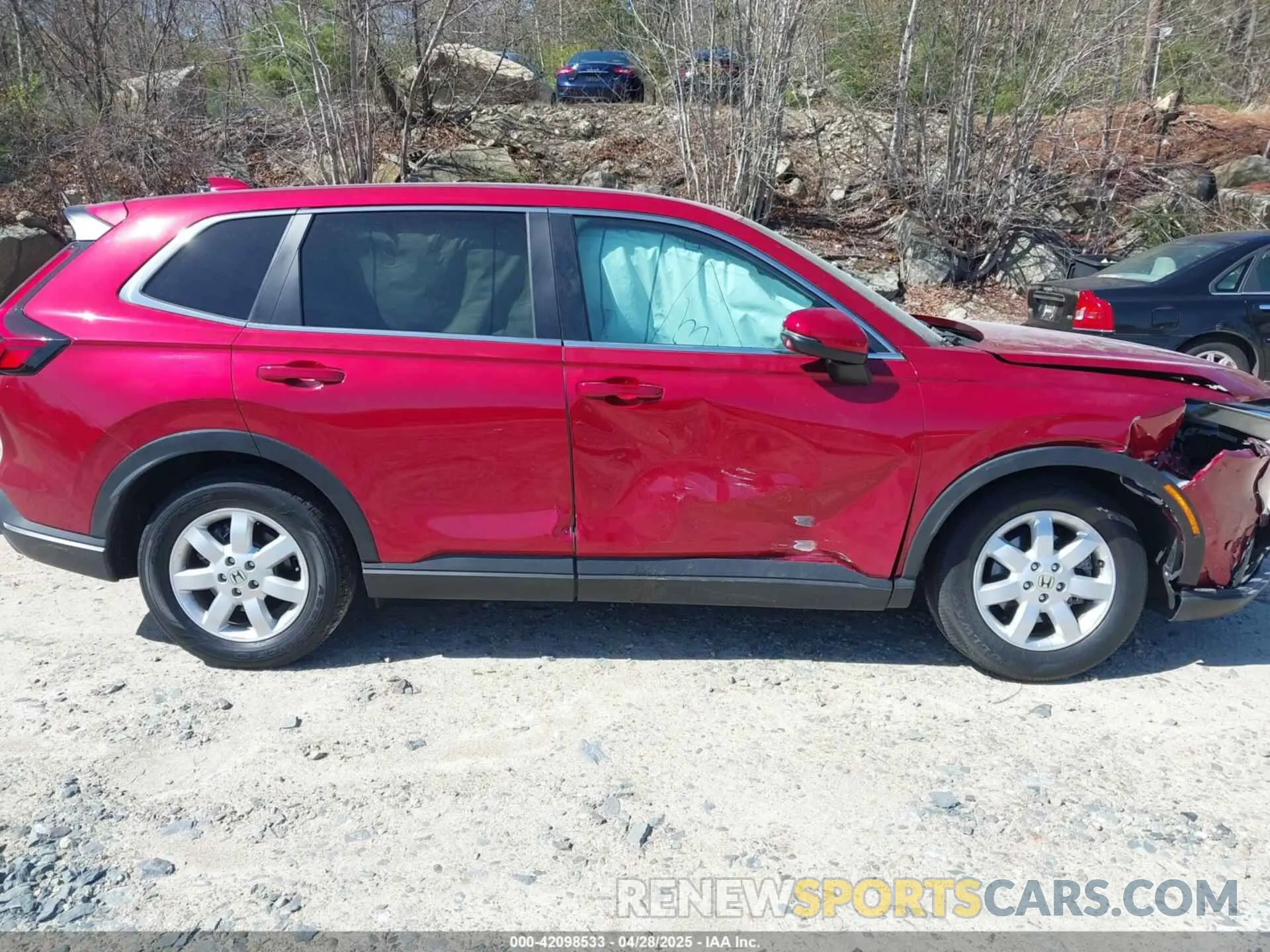 13 Photograph of a damaged car 2HKRS4H71PH403864 HONDA CR-V 2023