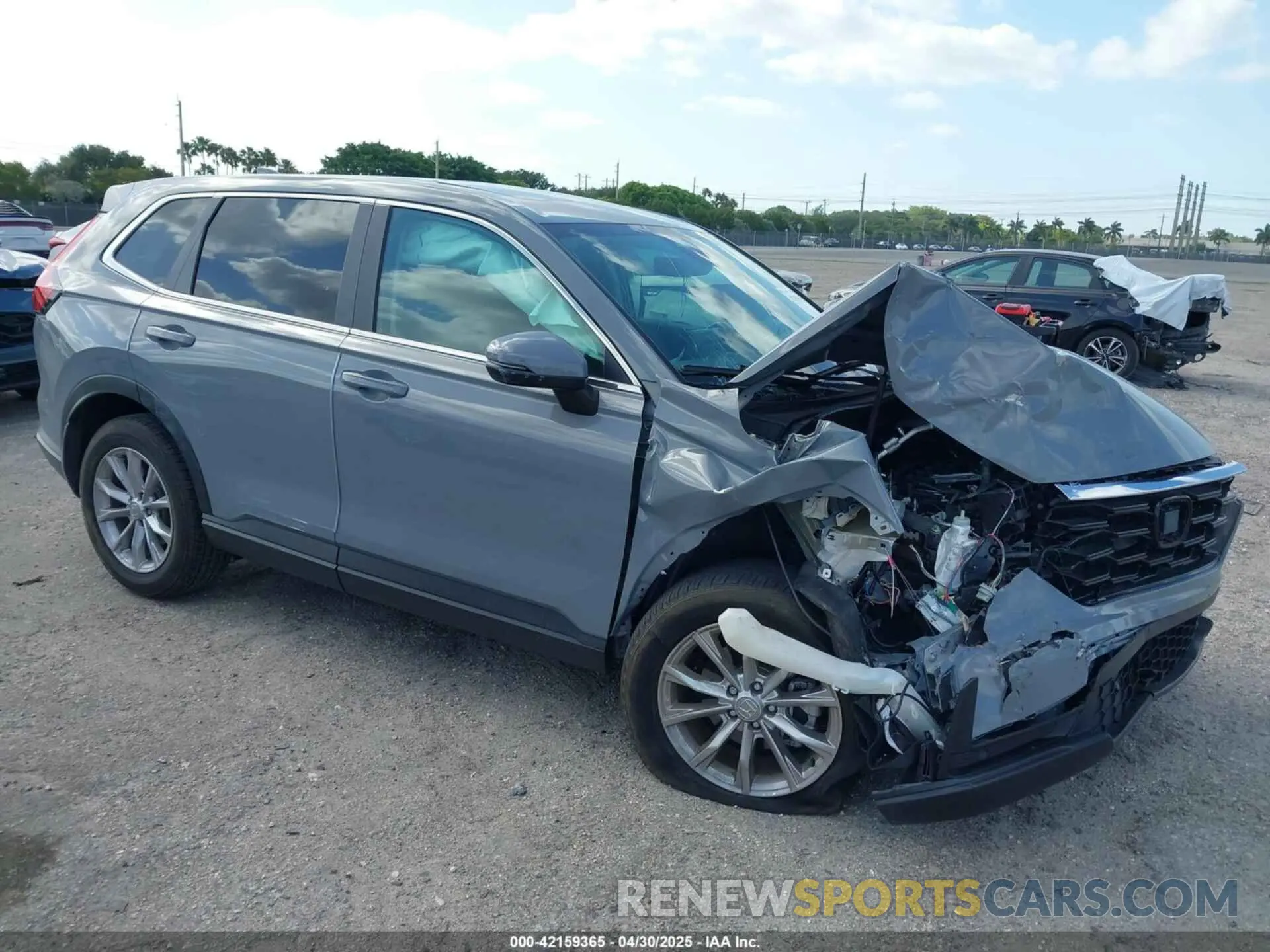 1 Photograph of a damaged car 2HKRS4H71PH408661 HONDA CR-V 2023