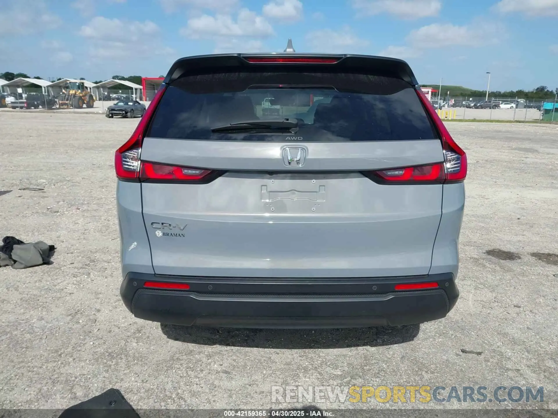 16 Photograph of a damaged car 2HKRS4H71PH408661 HONDA CR-V 2023