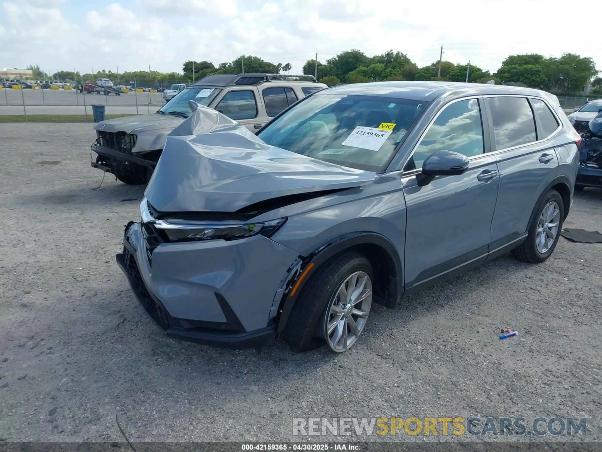 2 Photograph of a damaged car 2HKRS4H71PH408661 HONDA CR-V 2023