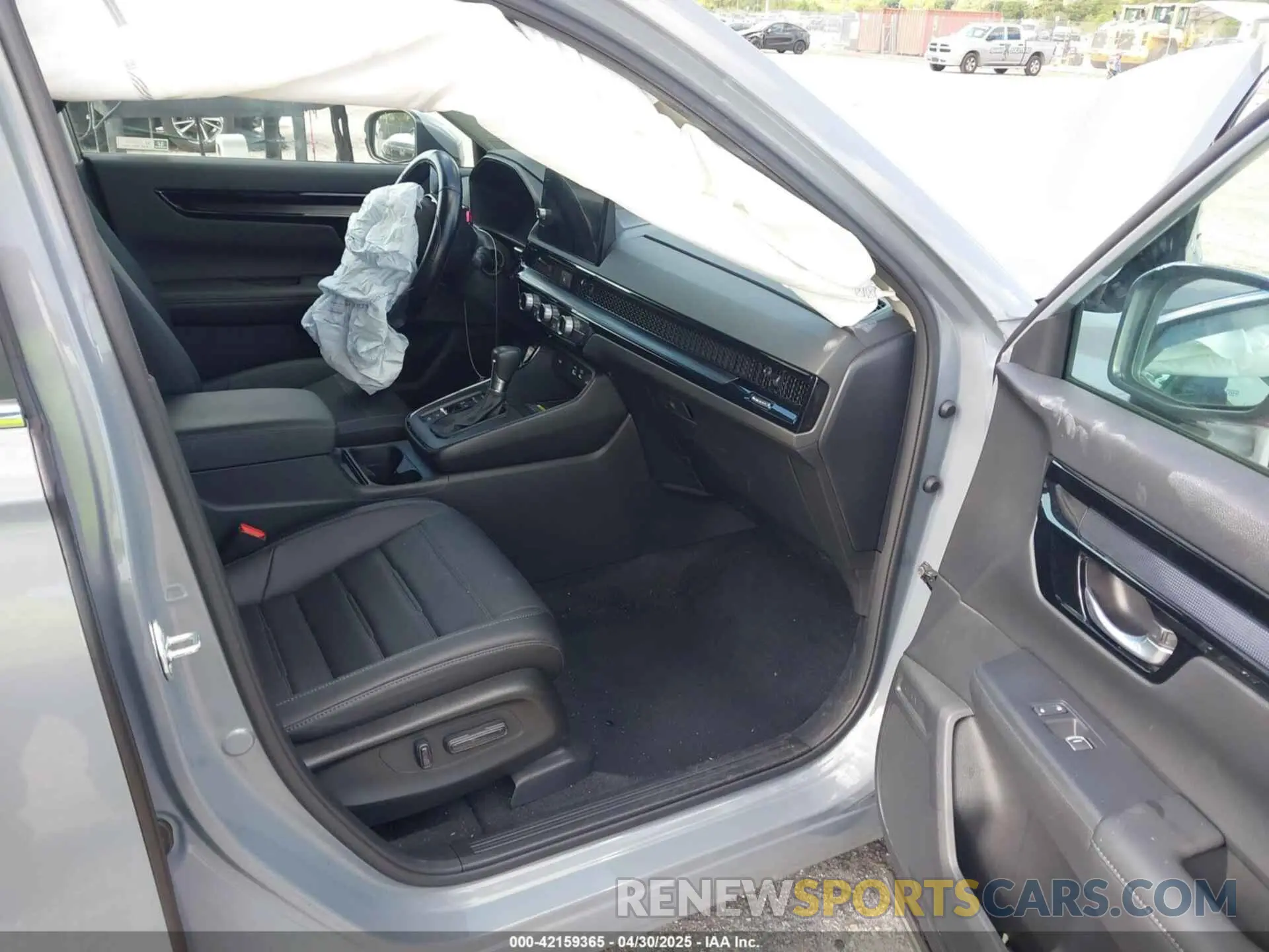 5 Photograph of a damaged car 2HKRS4H71PH408661 HONDA CR-V 2023