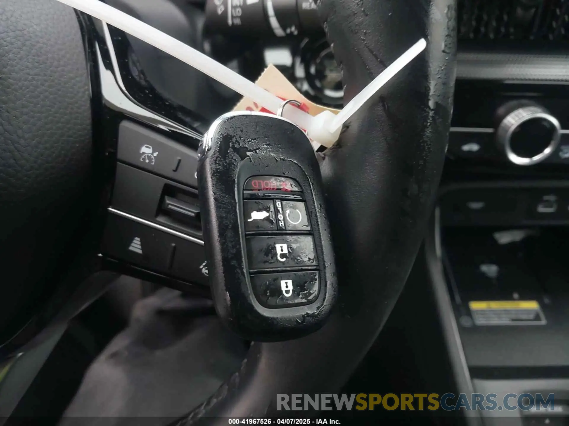 11 Photograph of a damaged car 2HKRS4H73PH401744 HONDA CR-V 2023