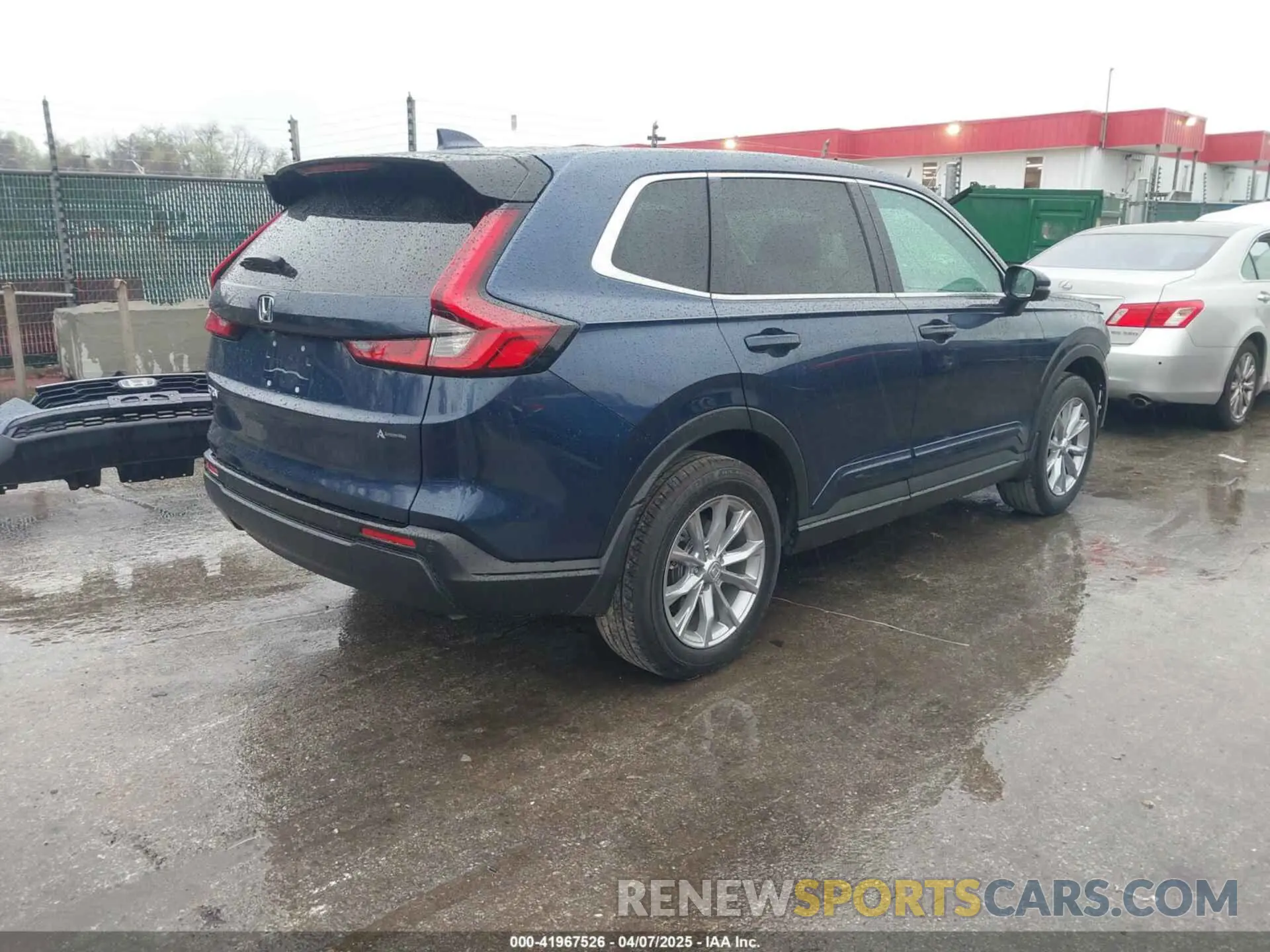 4 Photograph of a damaged car 2HKRS4H73PH401744 HONDA CR-V 2023