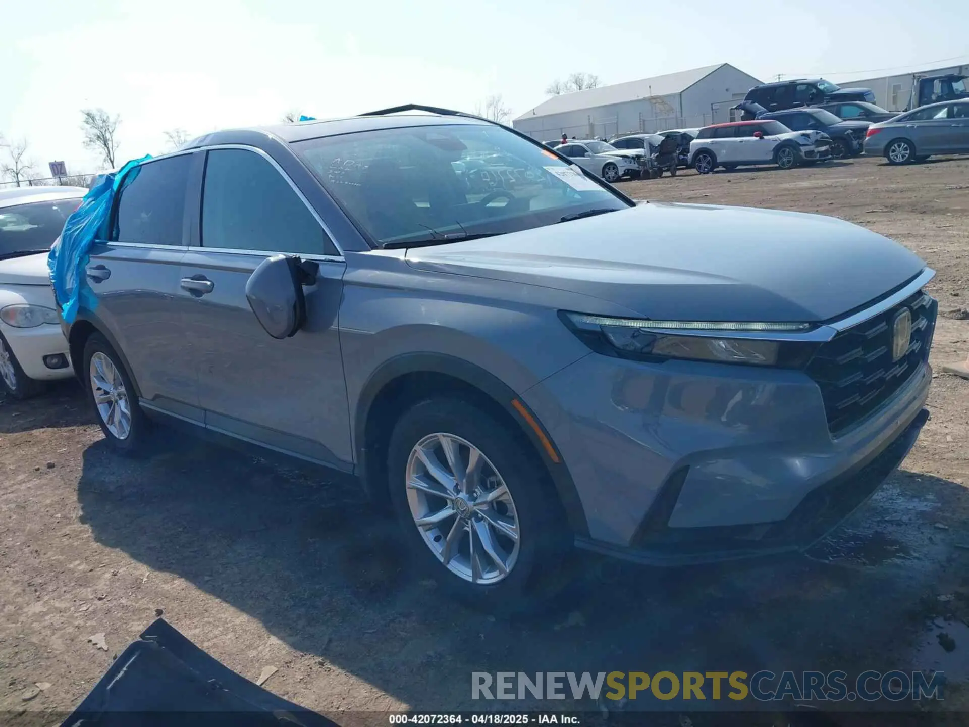1 Photograph of a damaged car 2HKRS4H79PH431282 HONDA CR-V 2023